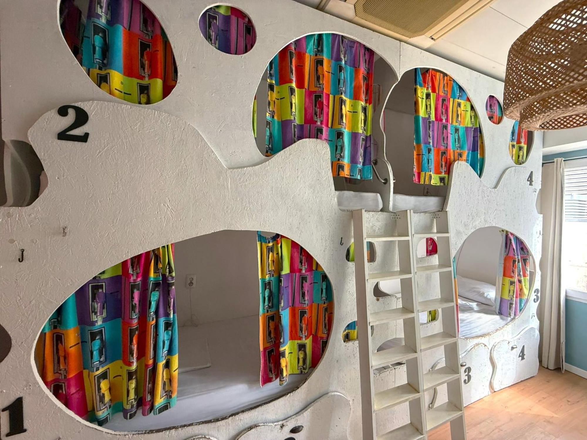 Bed 4-Bed Dormitory Room En Suite Bathroom