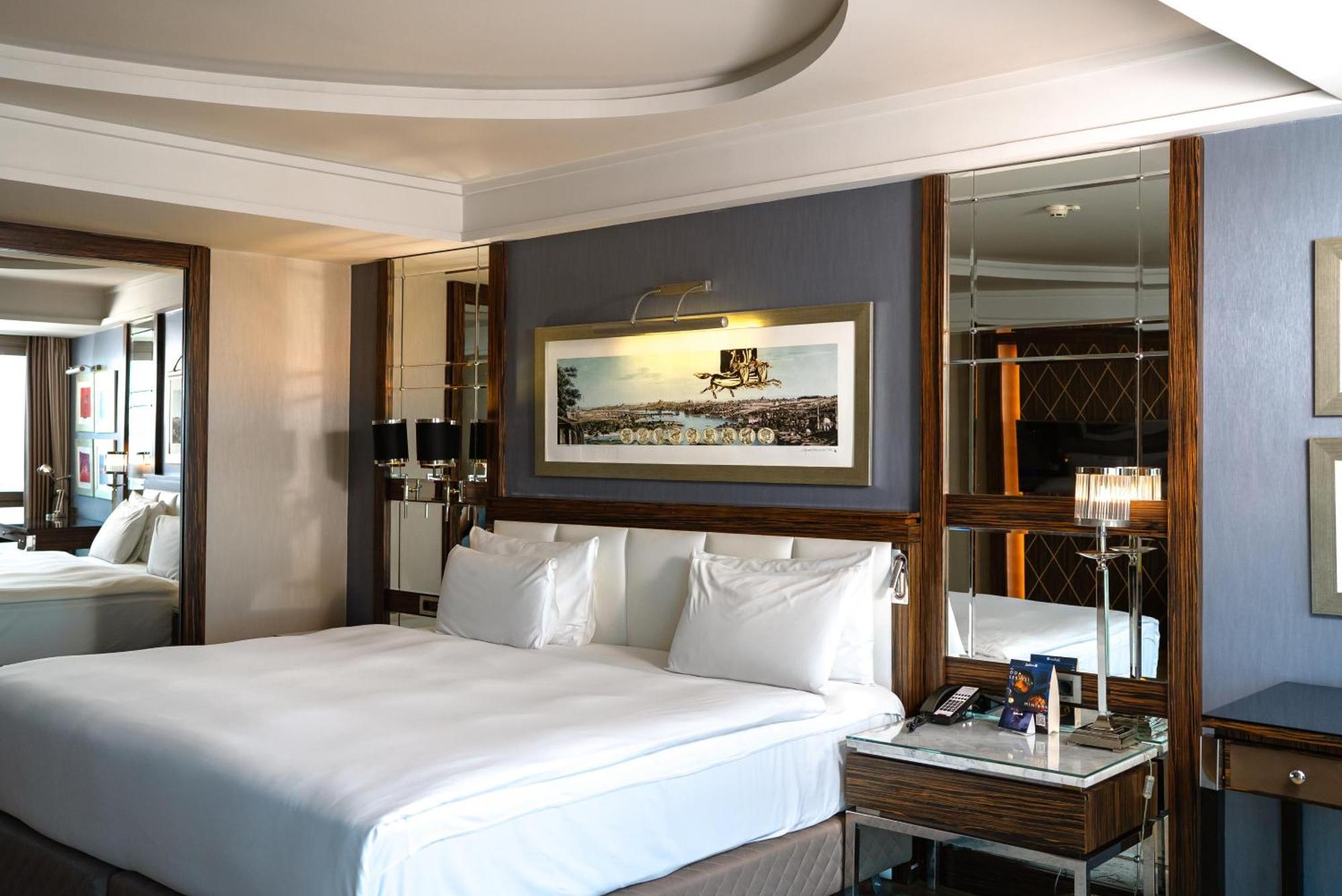 Superior Room Partial Golden Horn View