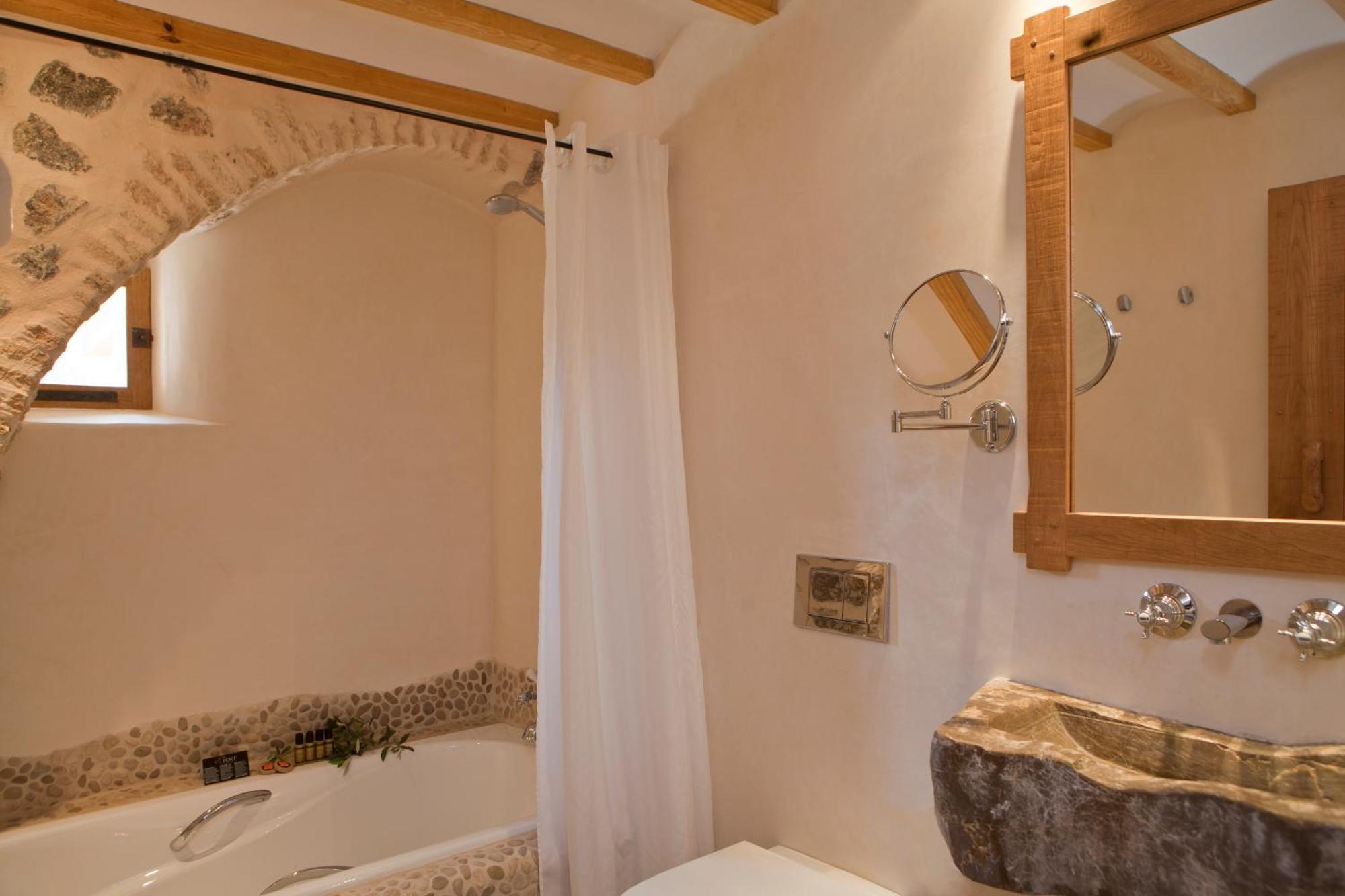Deluxe Double Room Historic Building Spa Access