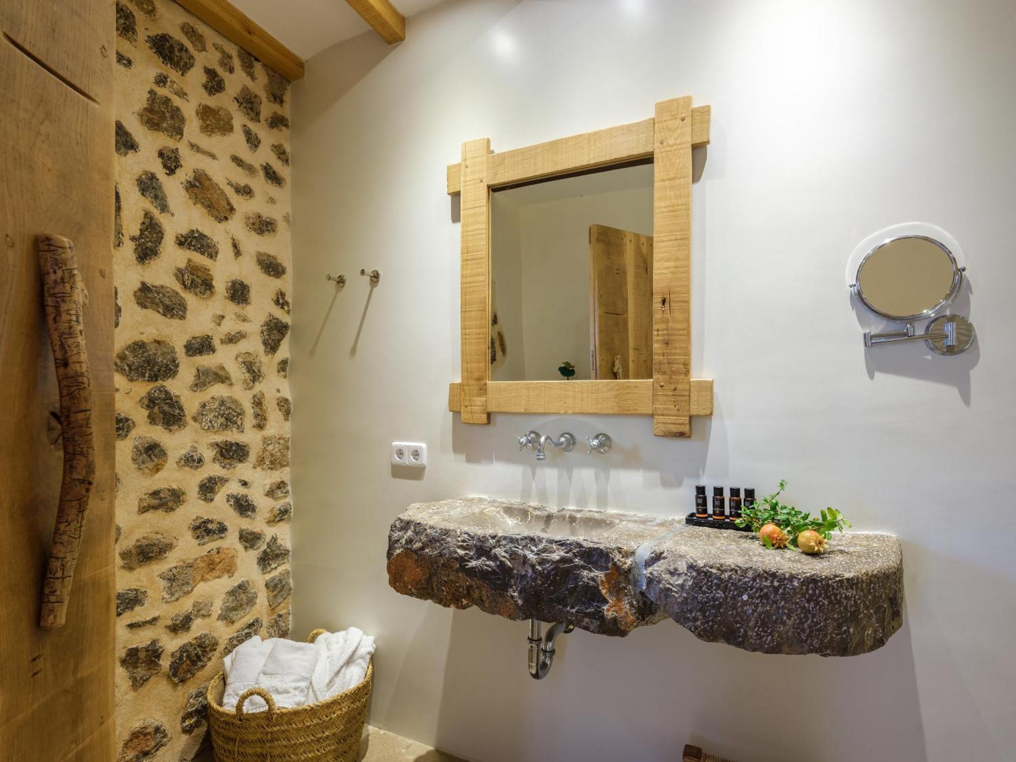 Deluxe Double Room Historic Building Spa Access