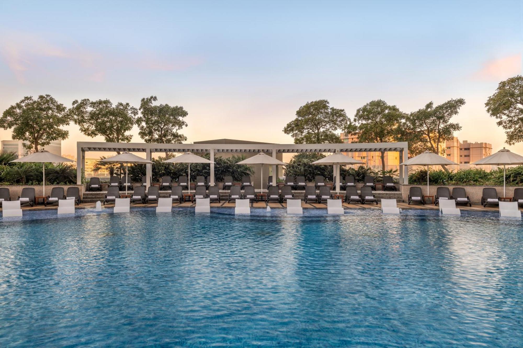 Twin Room on Grand Hyatt Water Park & on Food & Beverage Valid till end of October 2026