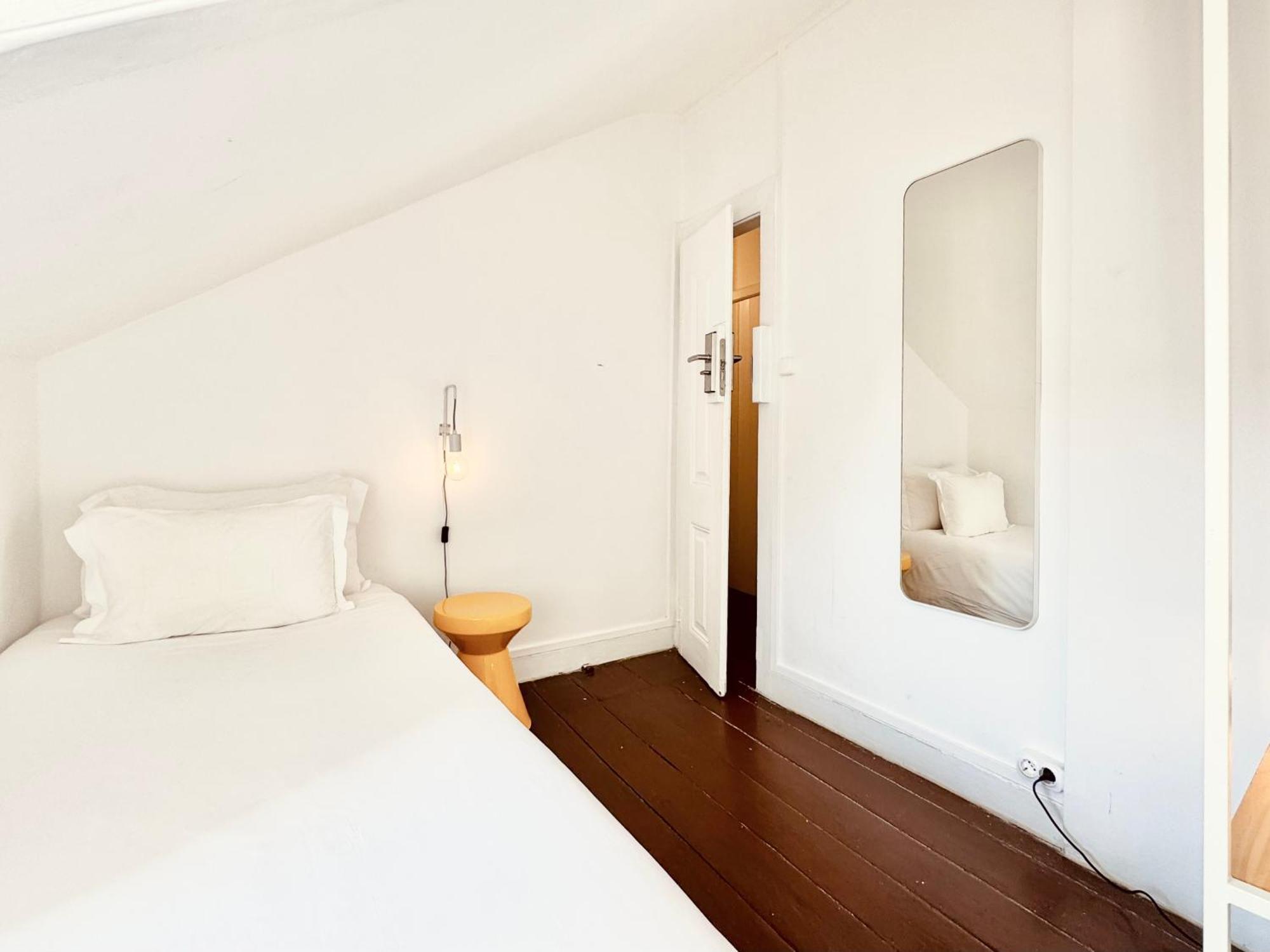 Basic Single Room