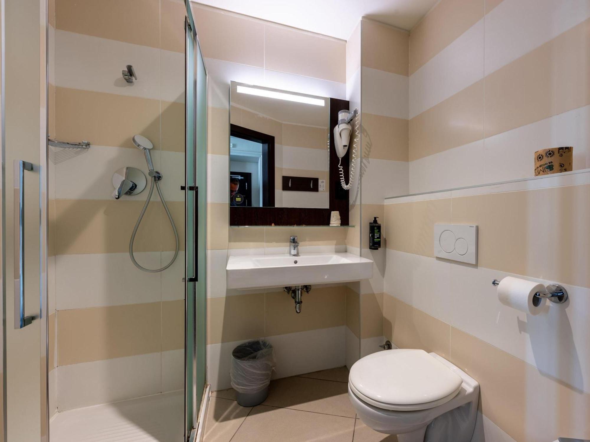 Quarto Twin