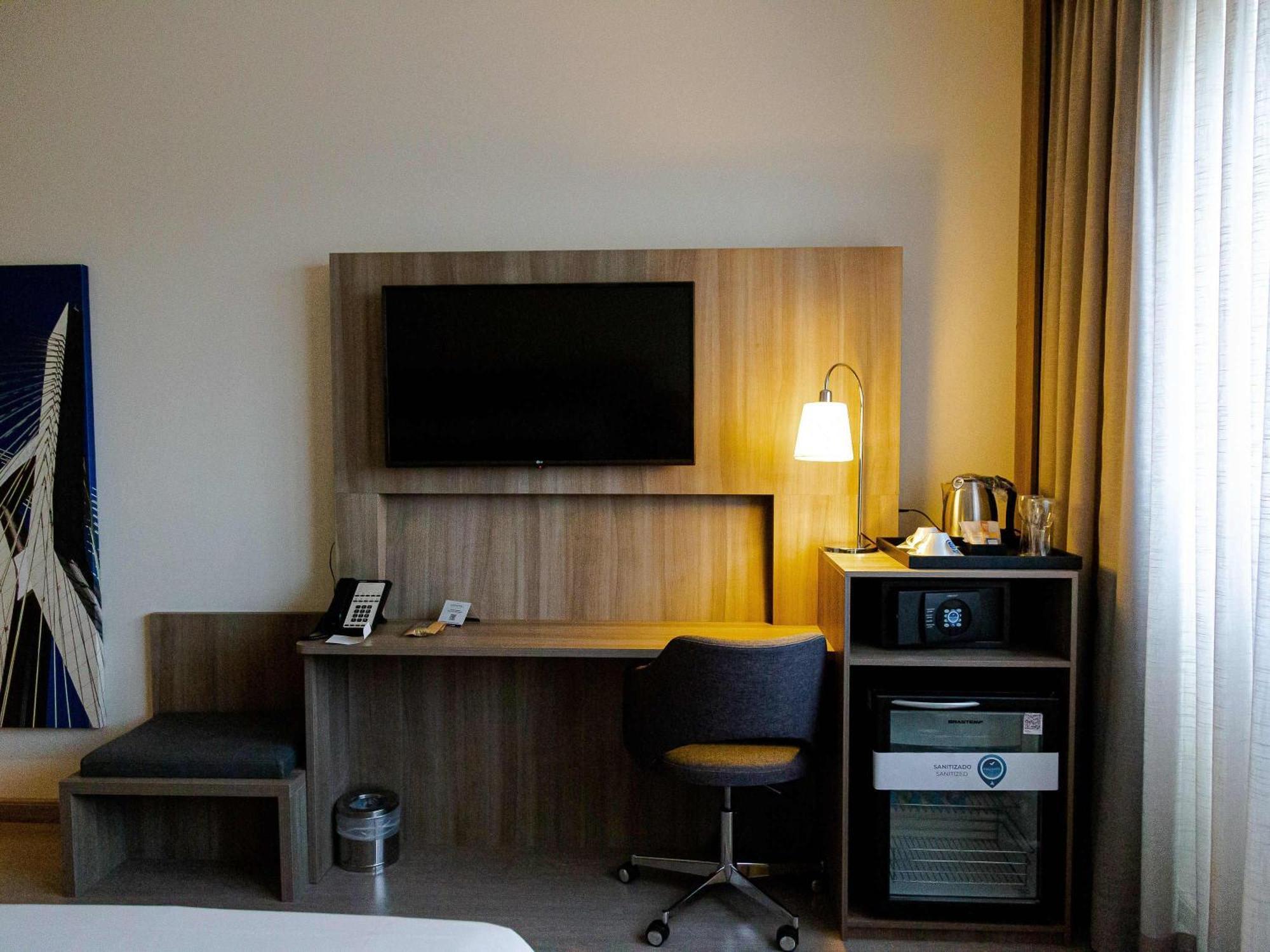 Standard Double Room Disability Access