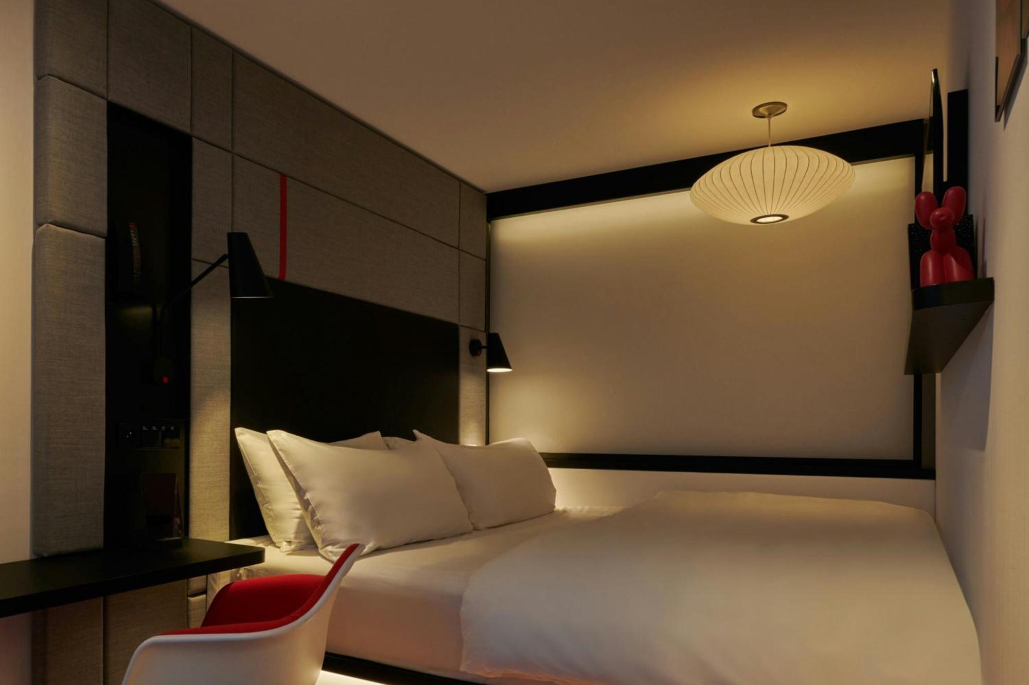 King Room,1766418439:JPEG