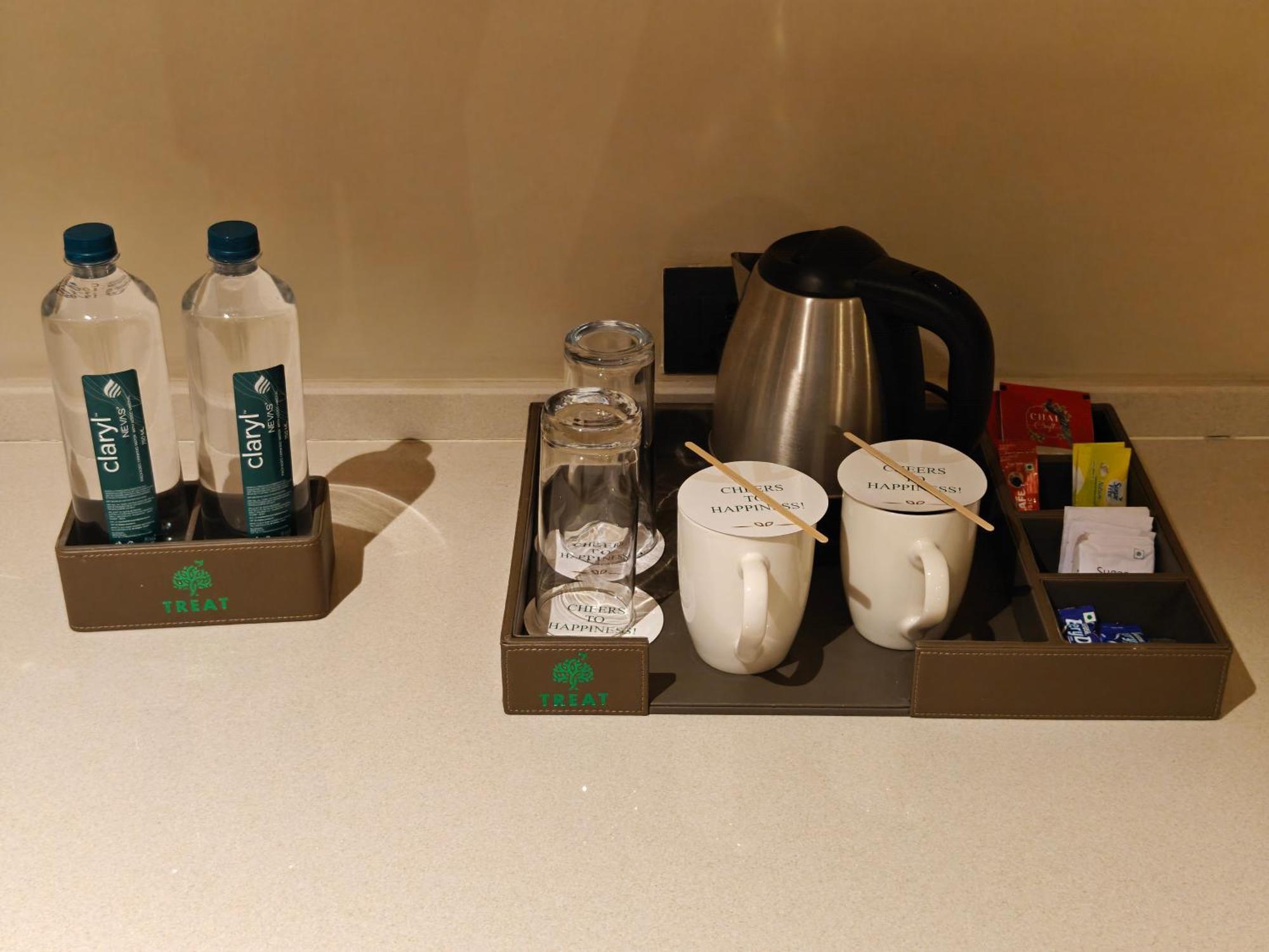 Executive Suite on Food & Soft Beverages
