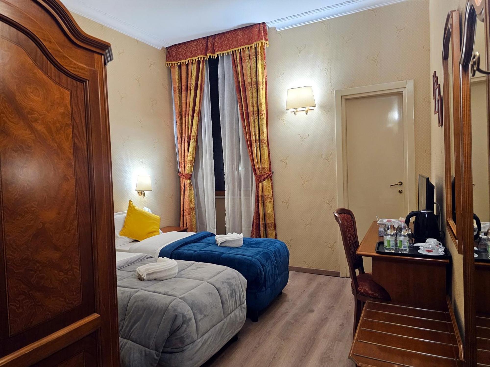 Twin Room Bath