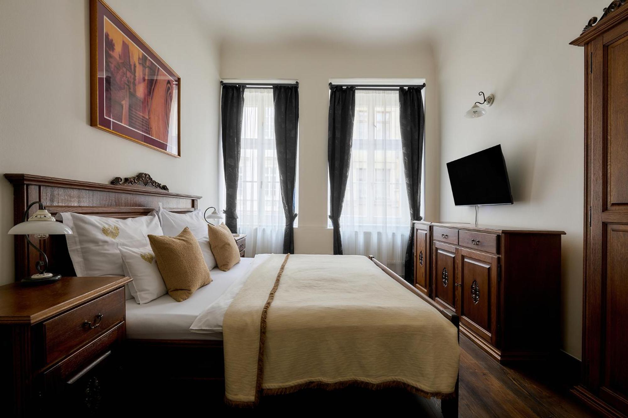 Aristocratic Superior Double Room