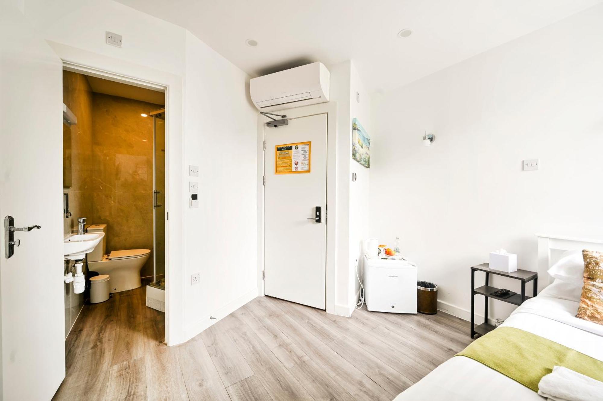Single Room