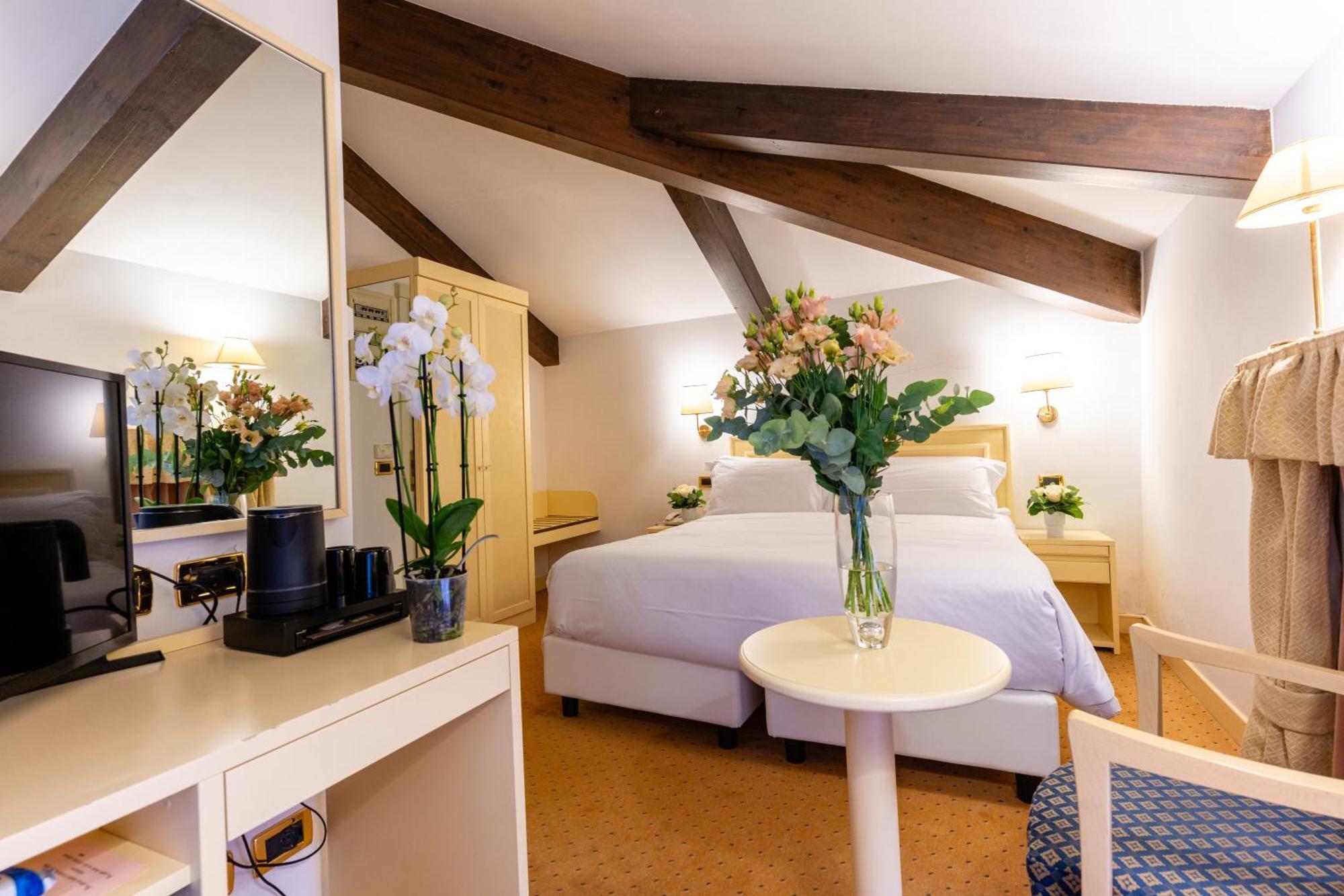 Classic Double or Twin Room
