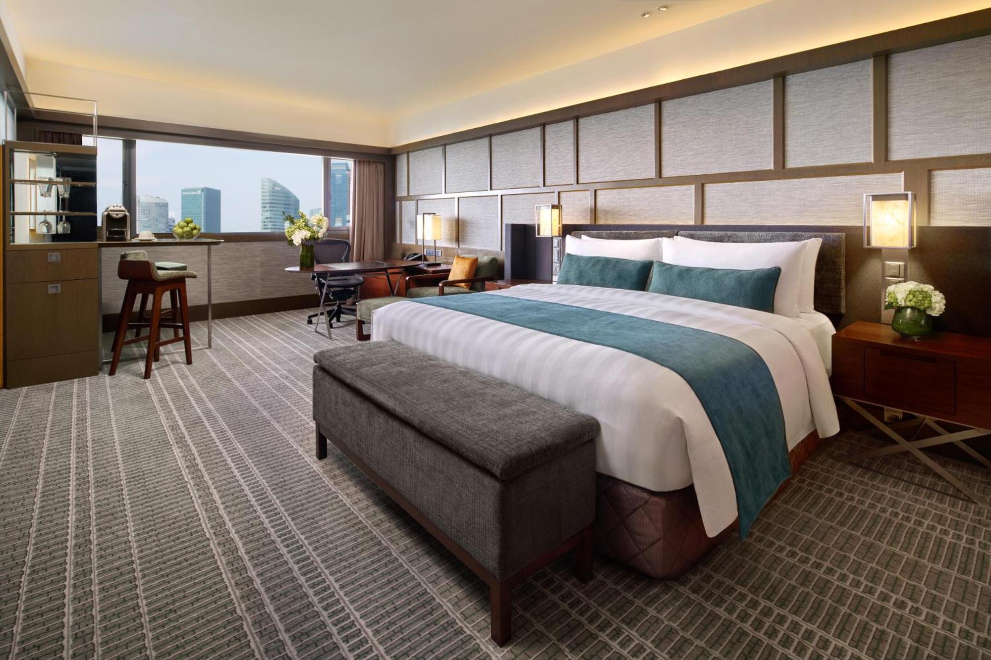 Camera Pacific Club, vista Marina Bay, accesso alla lounge, piano alto
