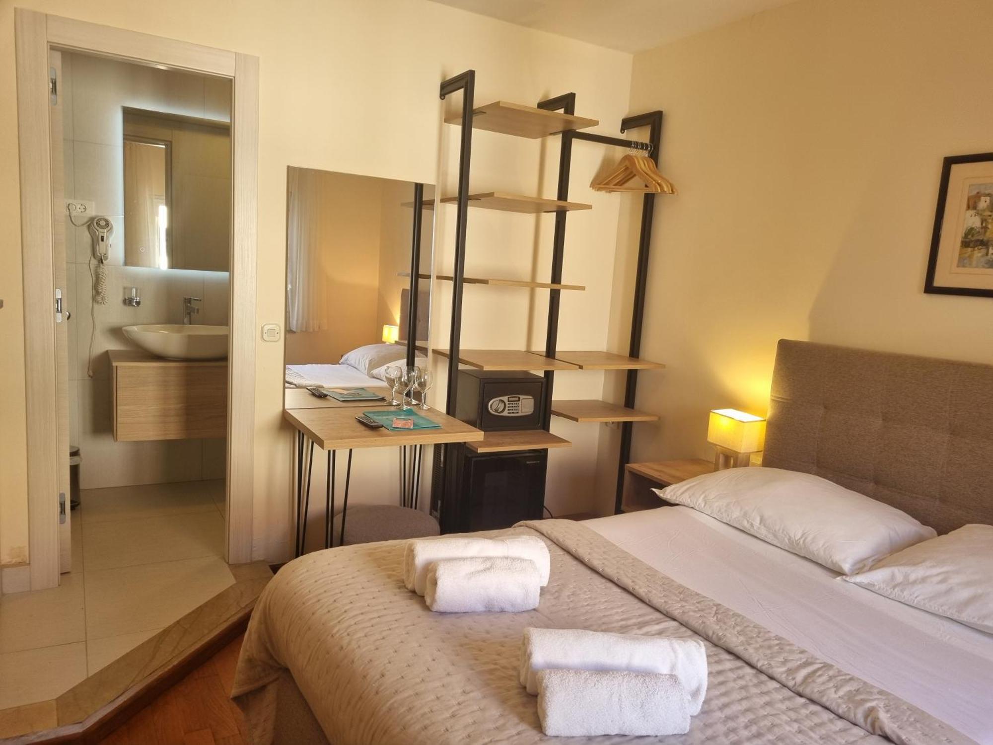Budget Double Room