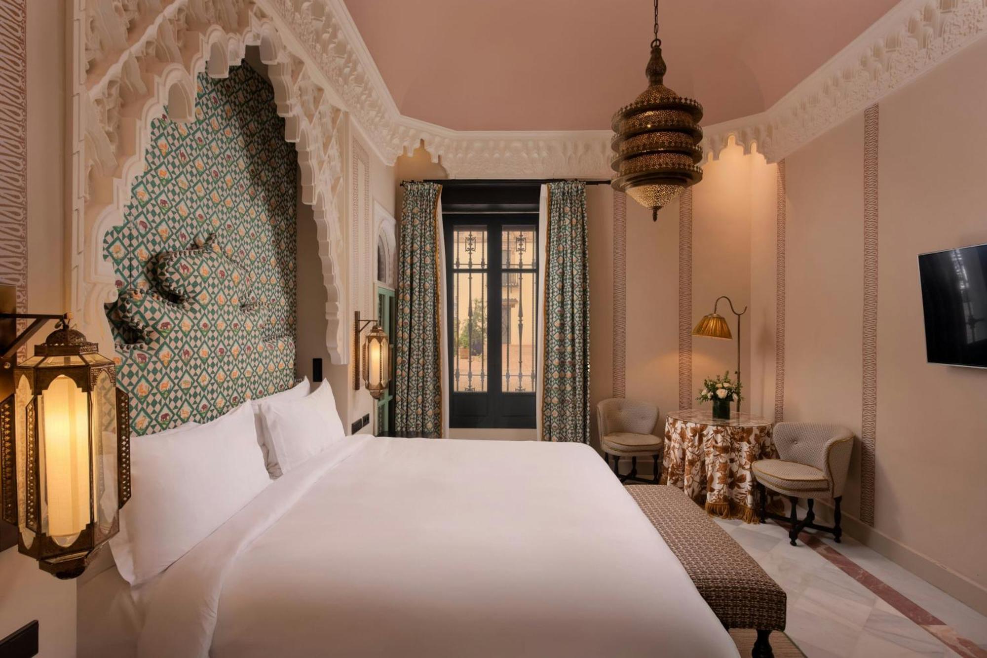 Grand Deluxe Double Room