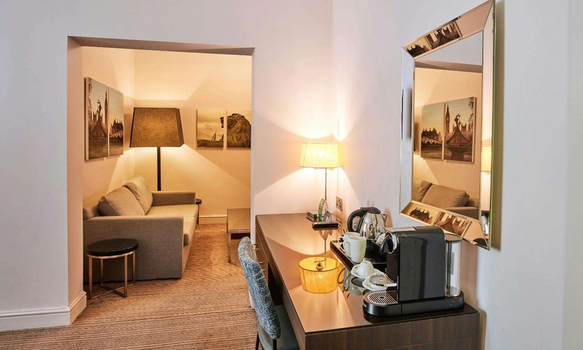 Junior Suite,1742601485:JPEG