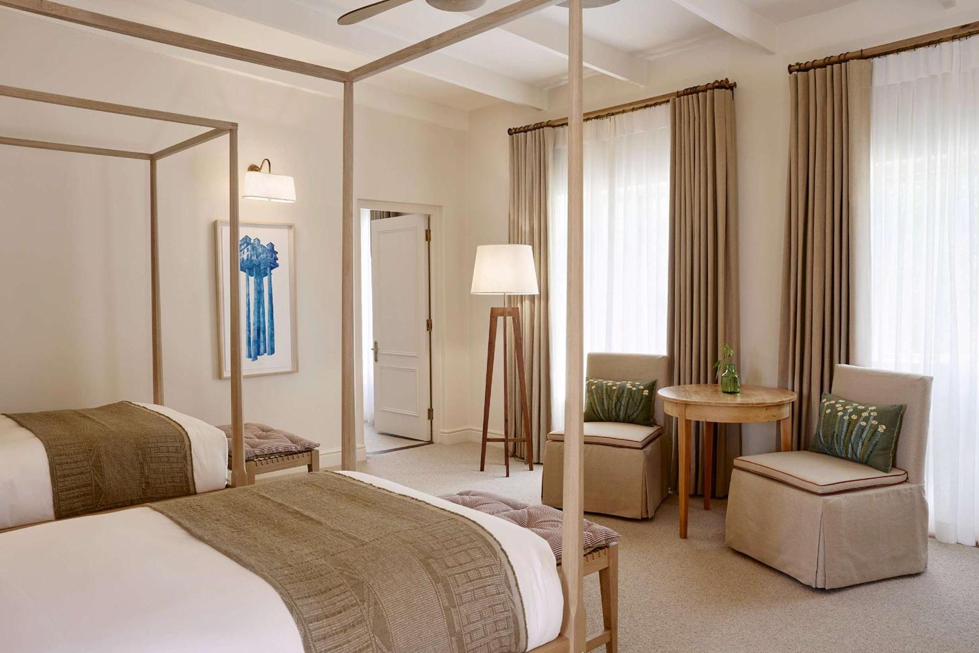 Luxury Twin Room