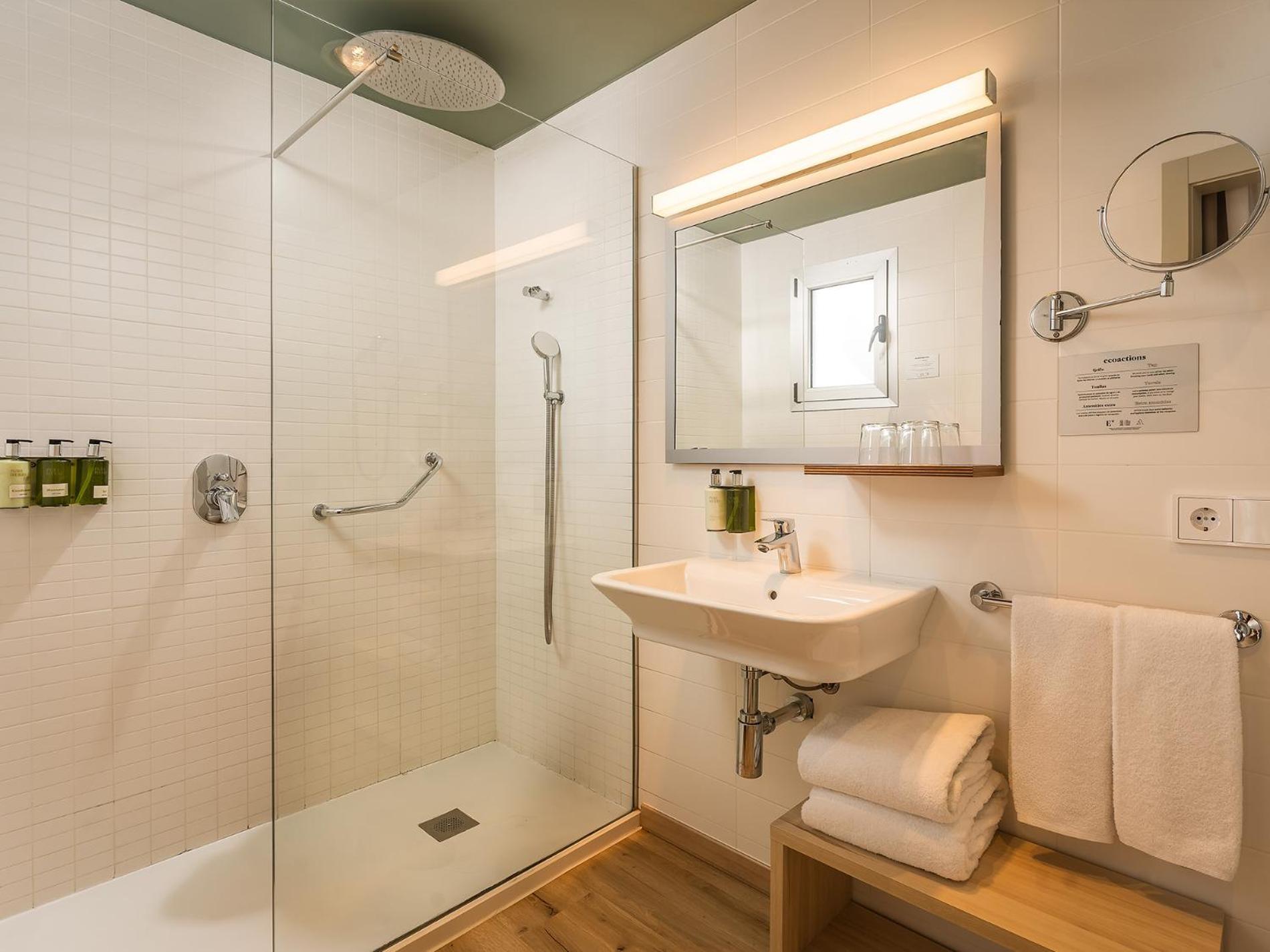 Double or Twin Room City View