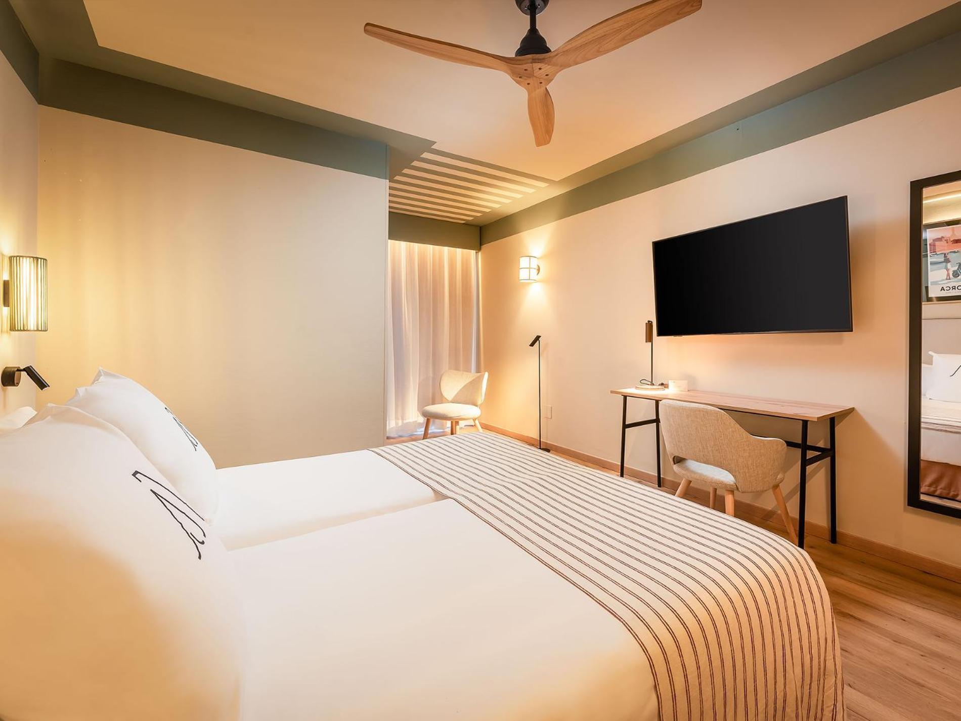 Economy Double or Twin Room