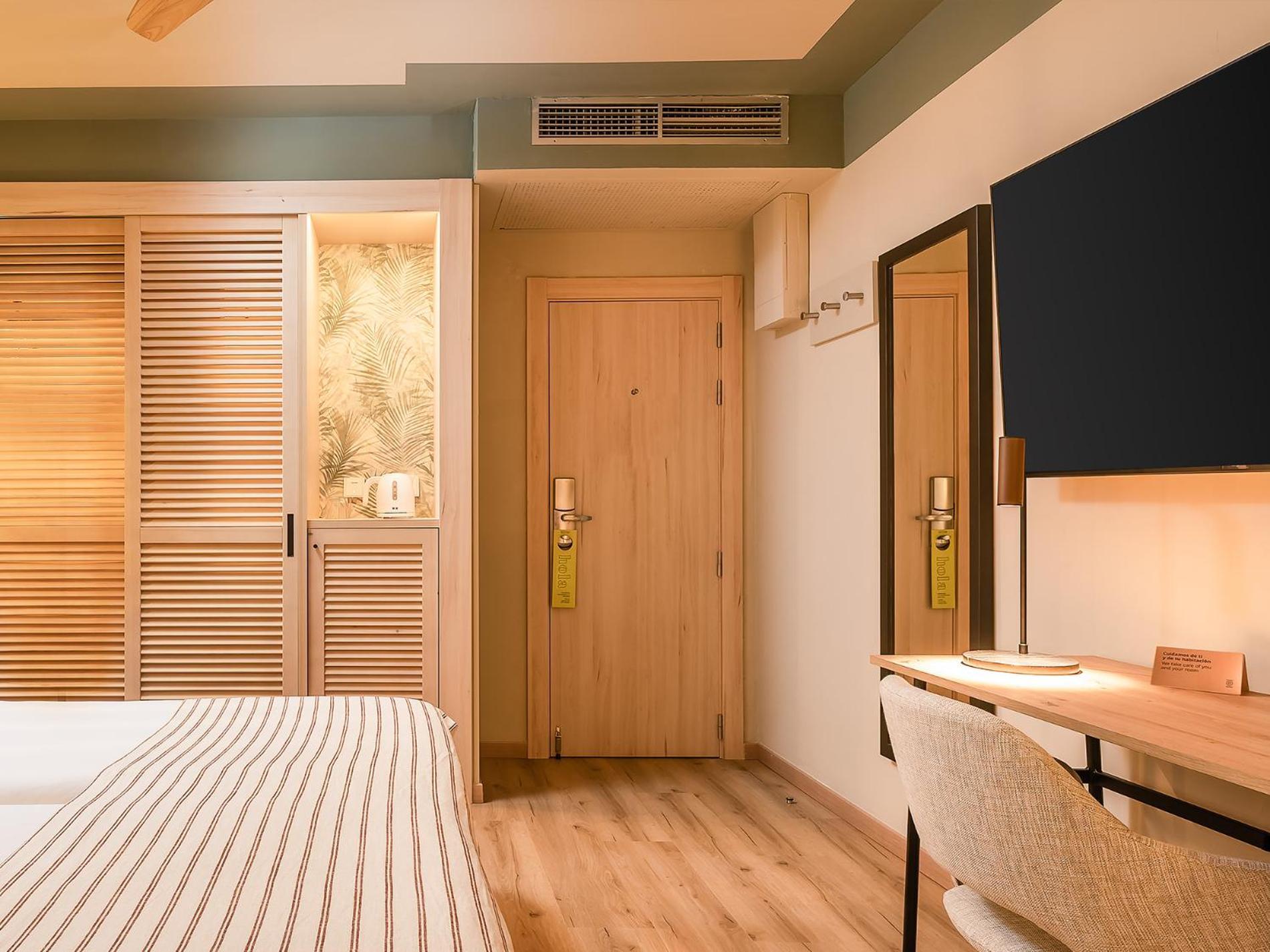 Double or Twin Room City View