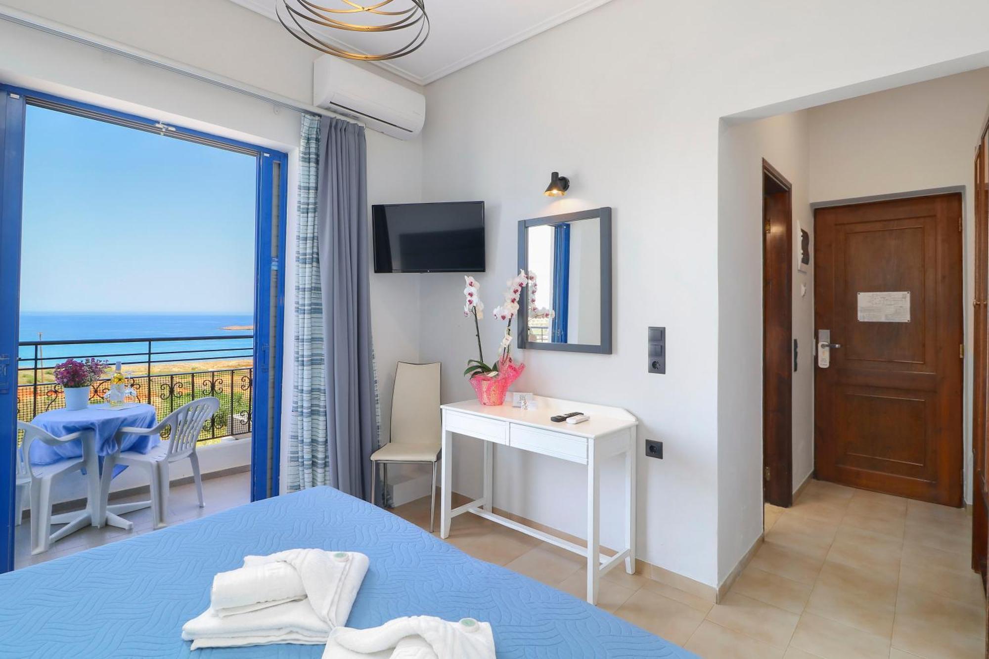 Superior Double or Twin Room Sea View