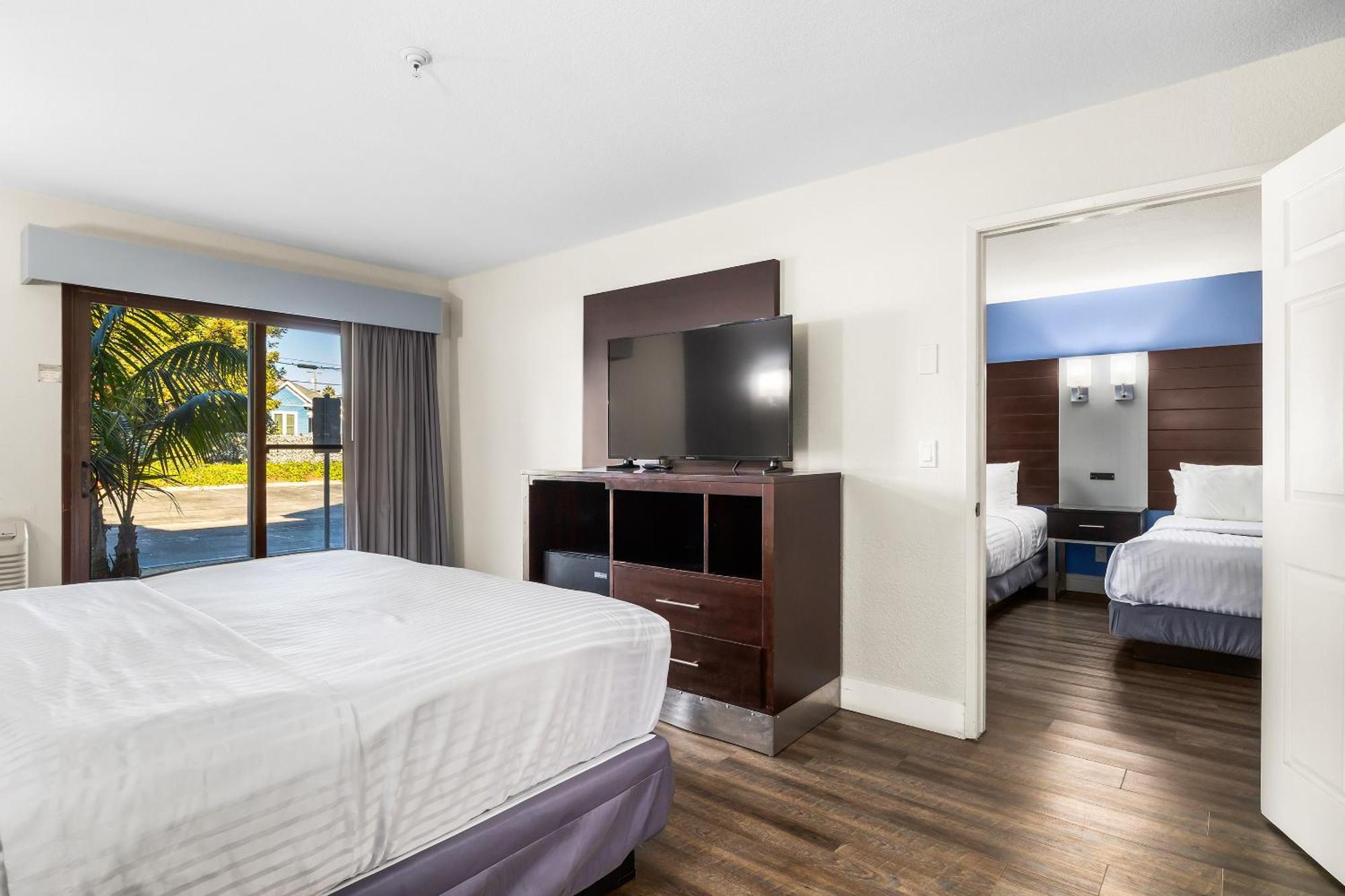Two-Bedroom Suite