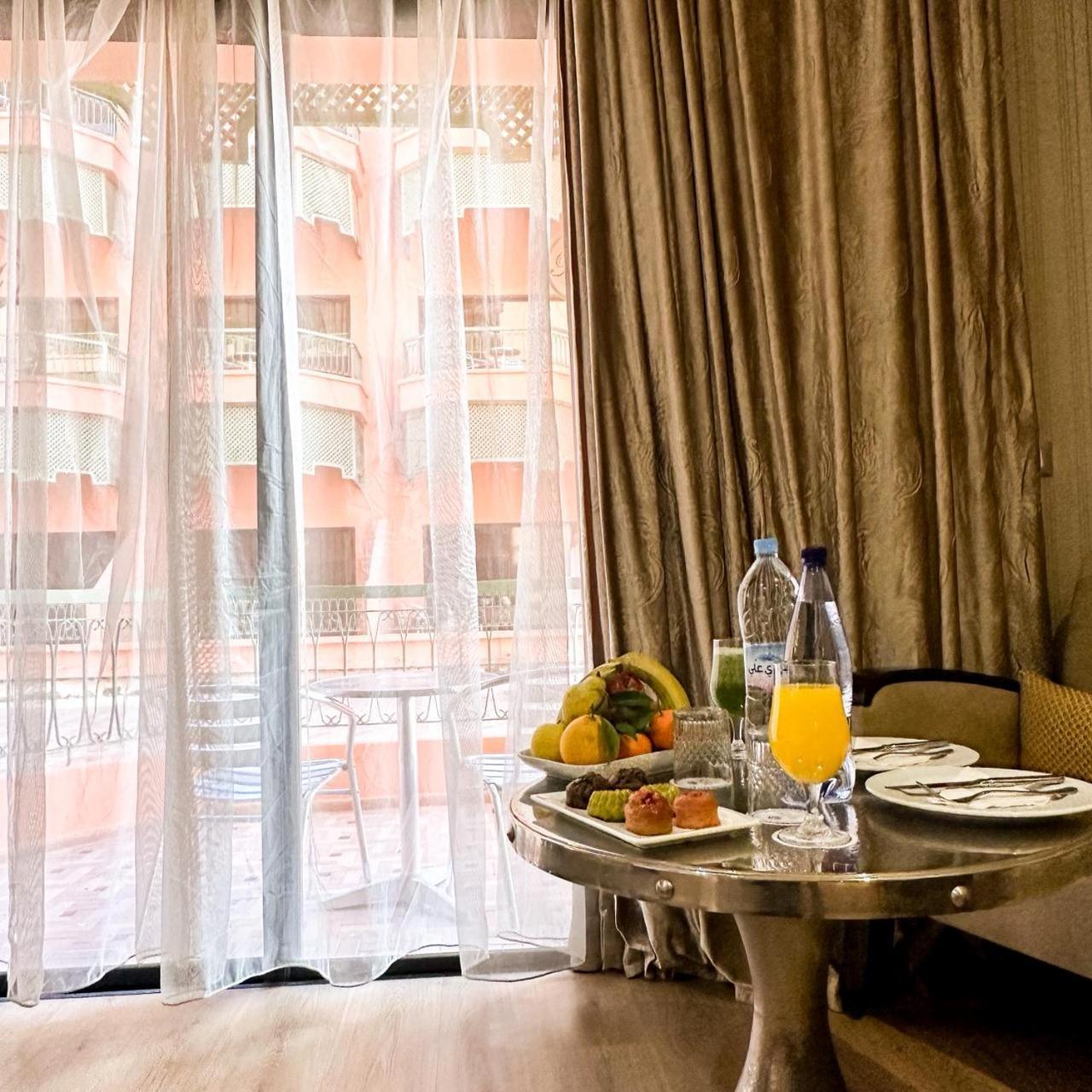 Executive Double Room Lounge Acces