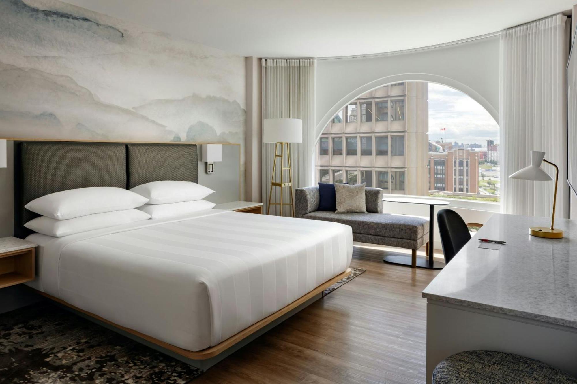 Superior King Room