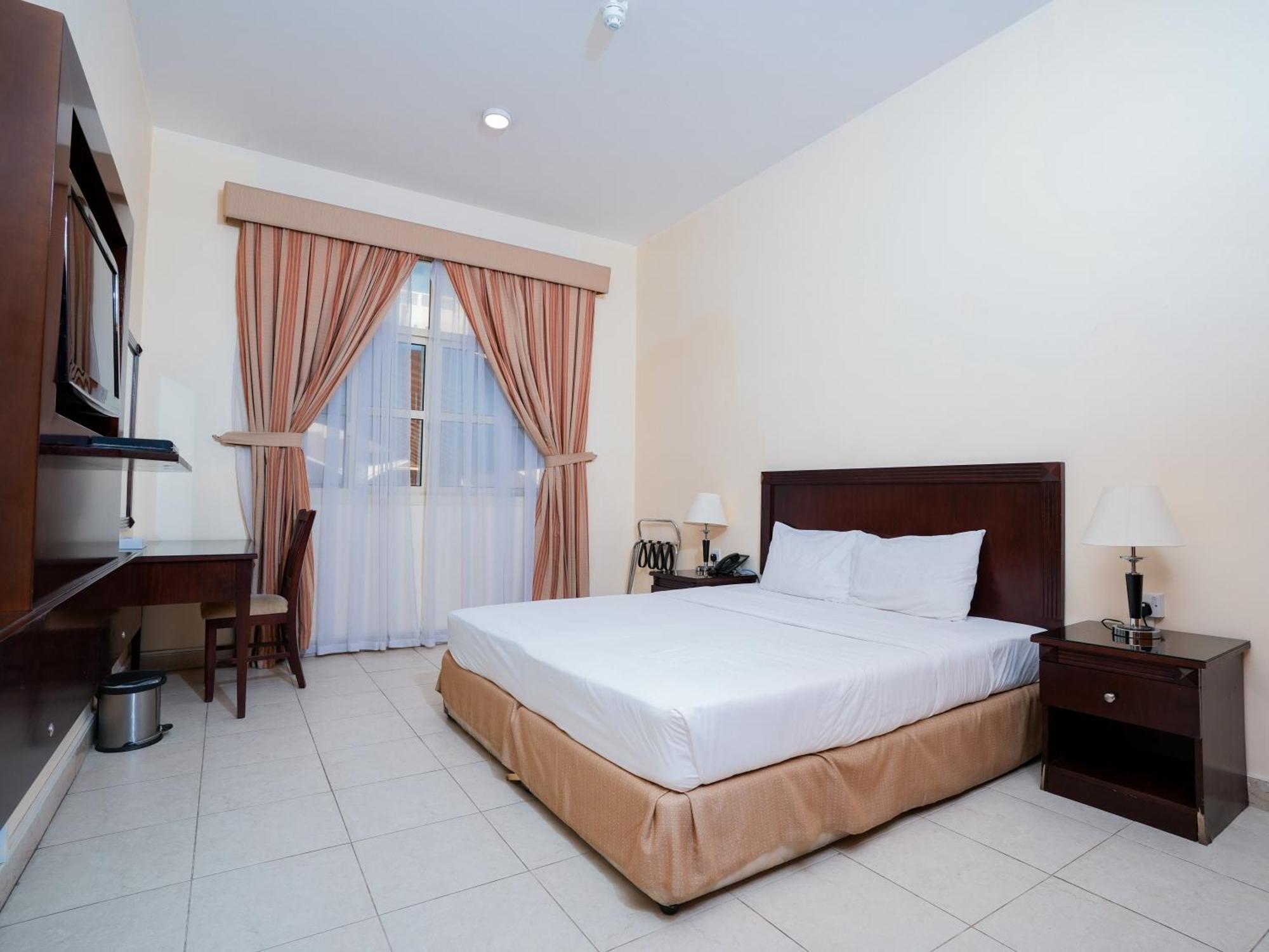 1-Bedroom Suite