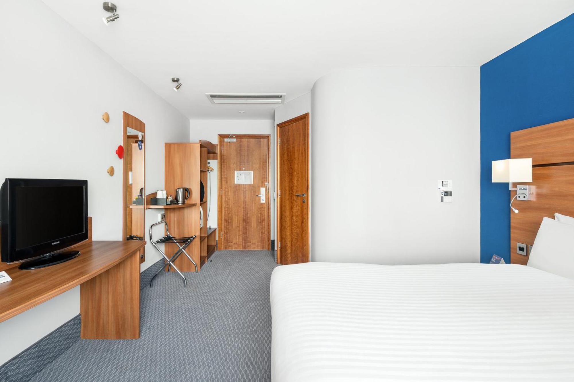 Standard Double Room Hot