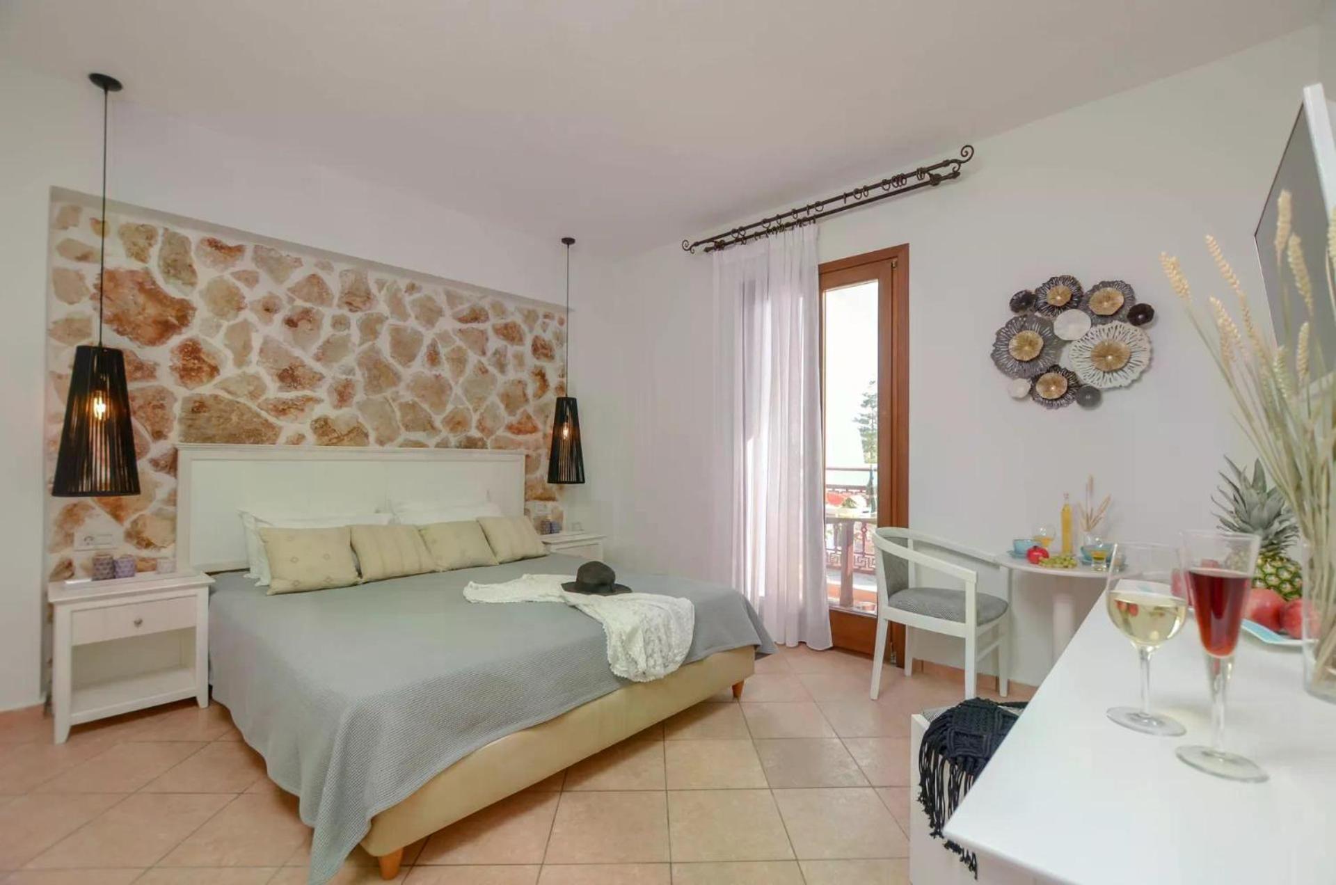Comfort Room Pool or Sea view