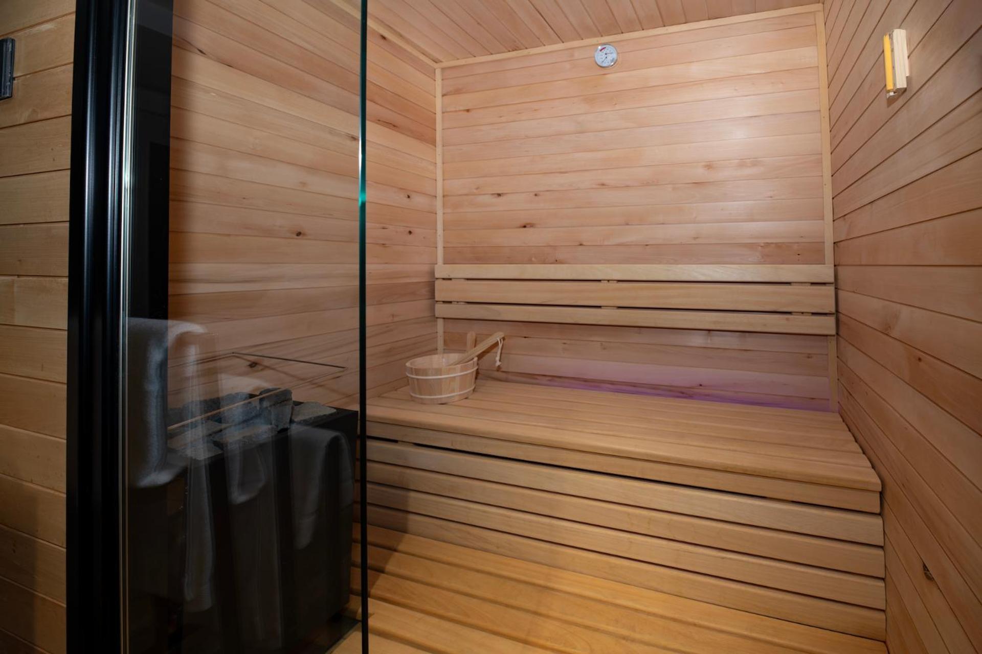 Junior Suite Sauna