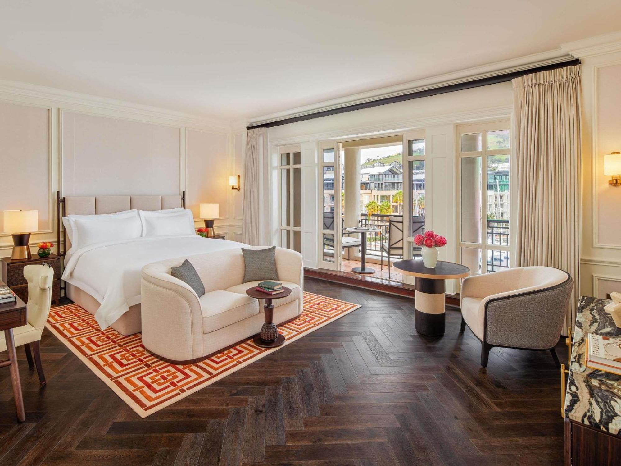 Junior Suite Room