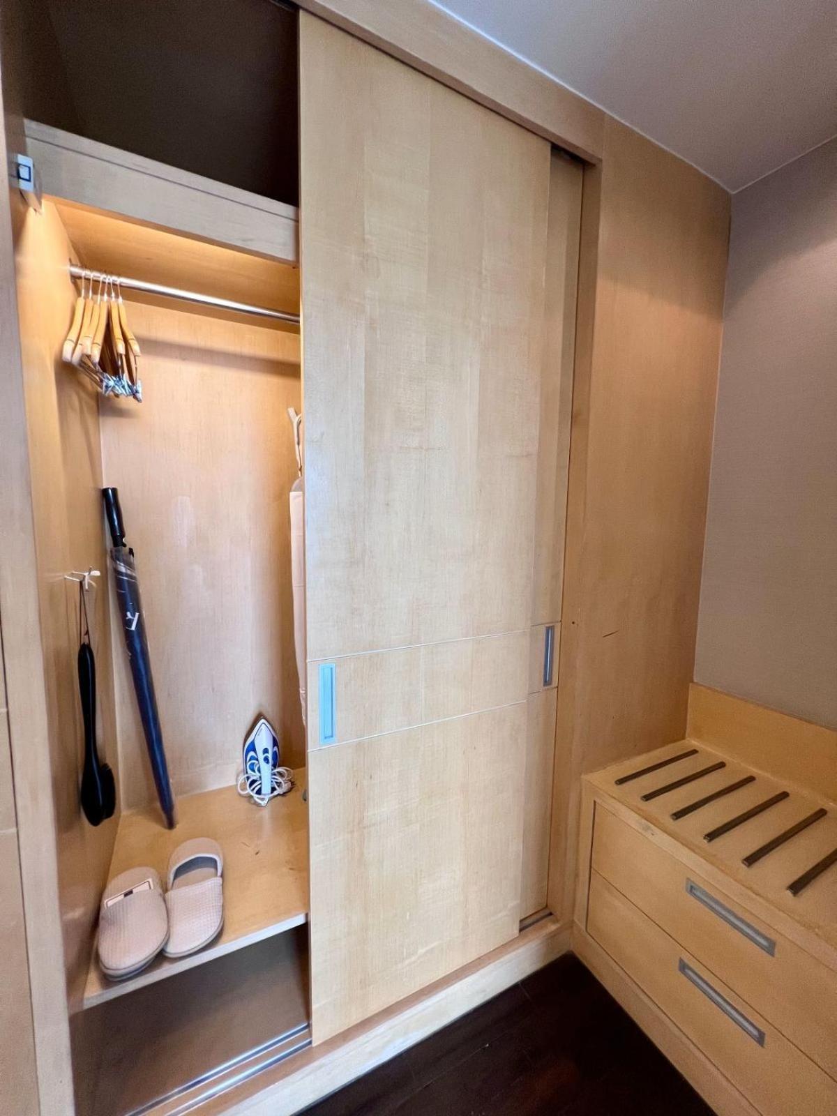 Premium One Bedroom Suite City View