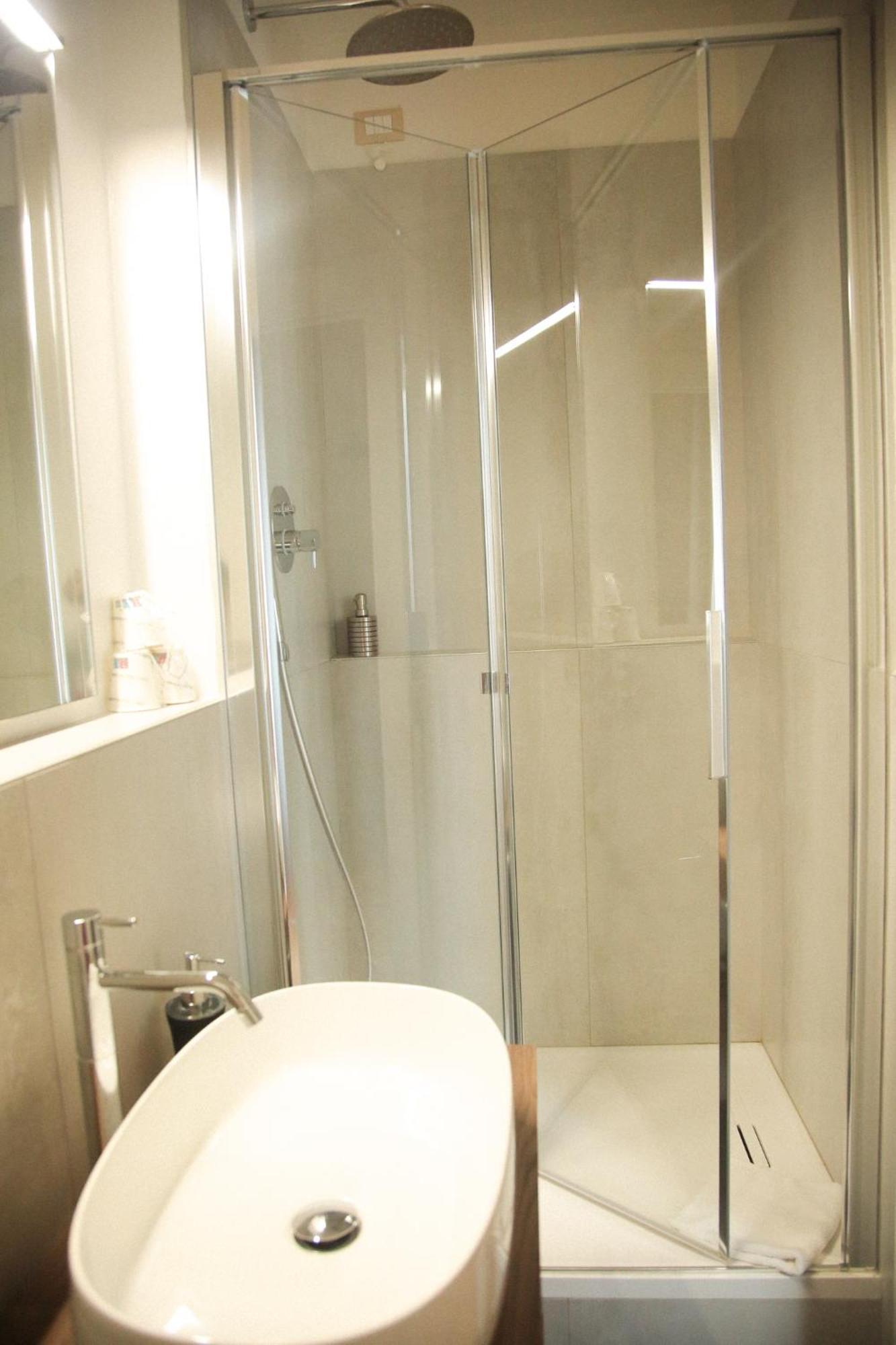 Superior Double Room Private Bathroom