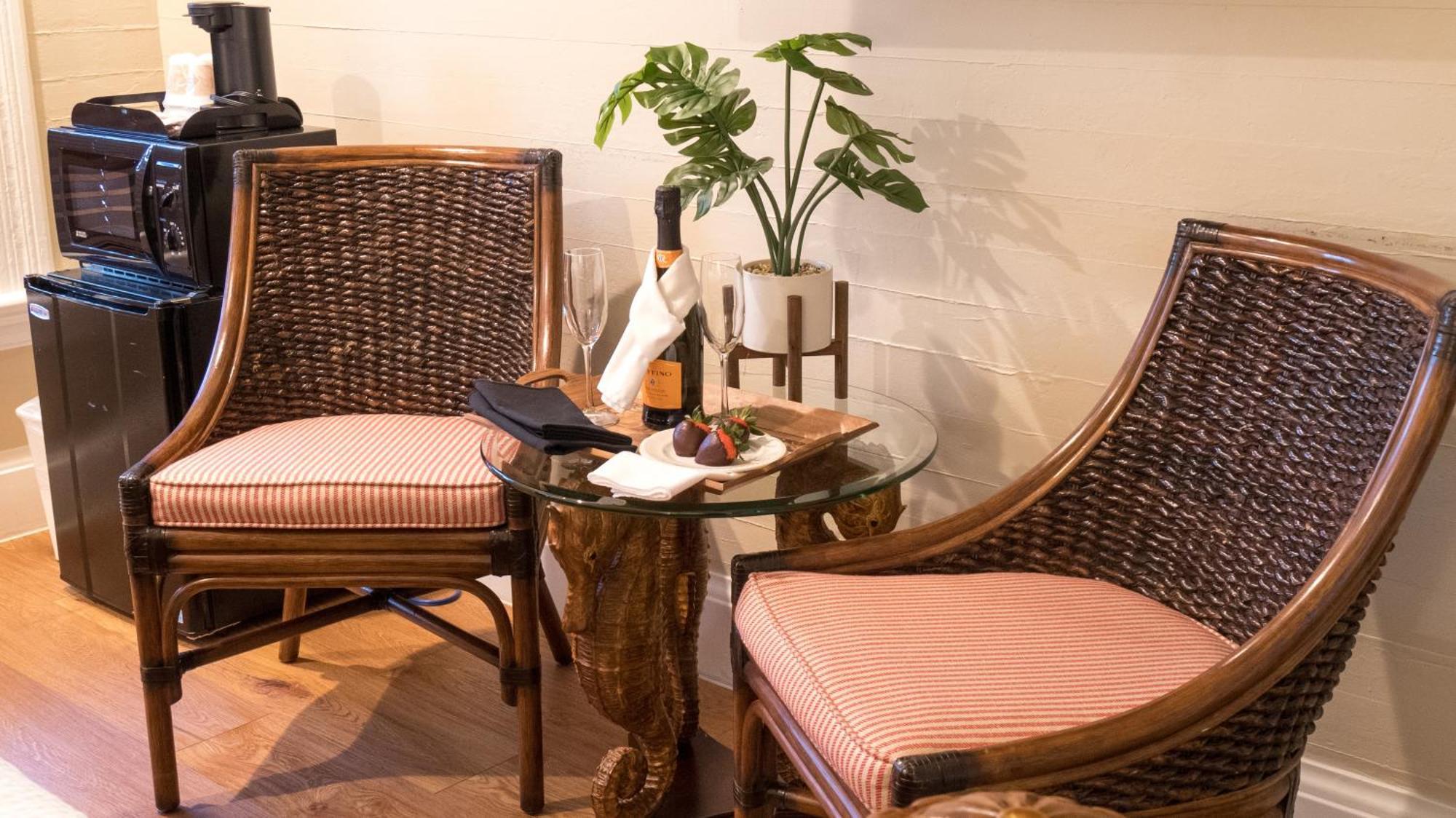 La Pensione Guesthouse Deluxe King
