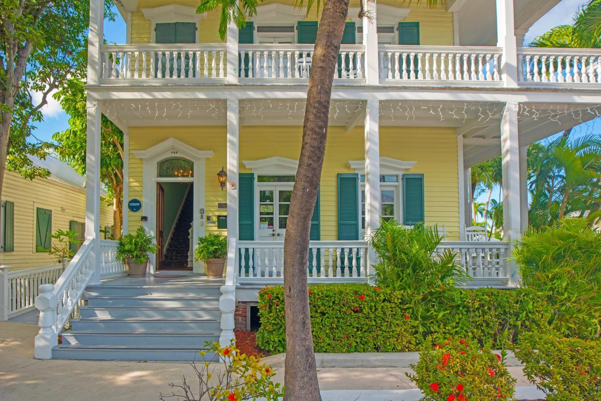 La Pensione Guesthouse Deluxe King