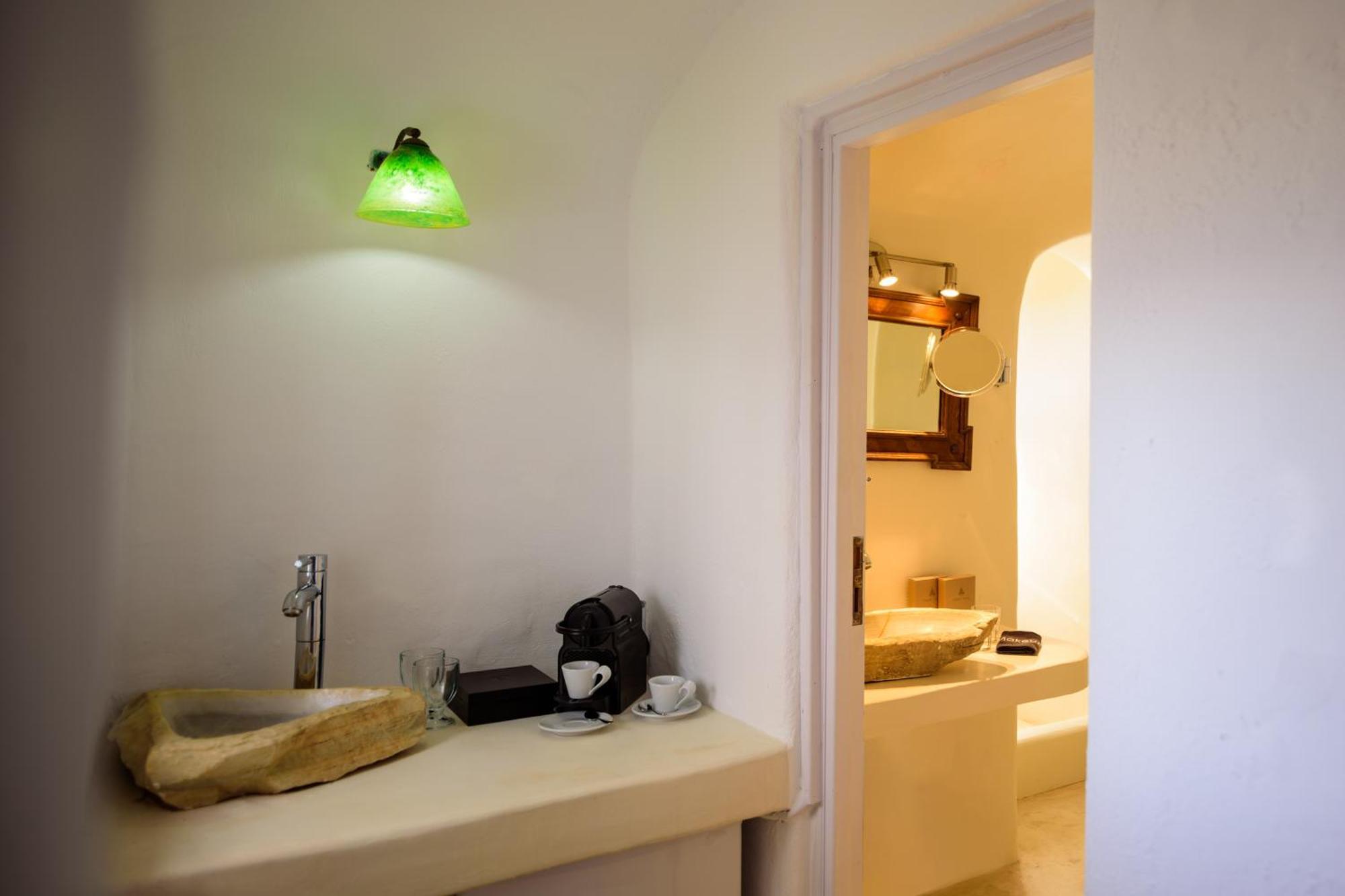 Suite Familiale avec Baignoire spa privée et Vue sur la caldeira