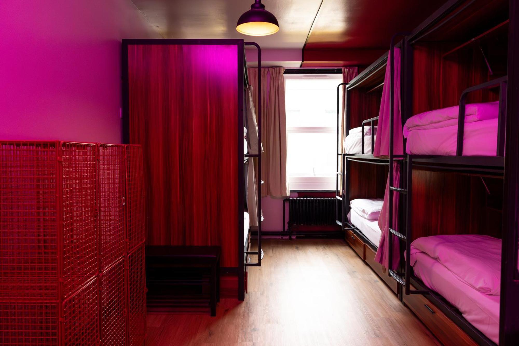 Bed 6-Bed Mixed Dormitory Room