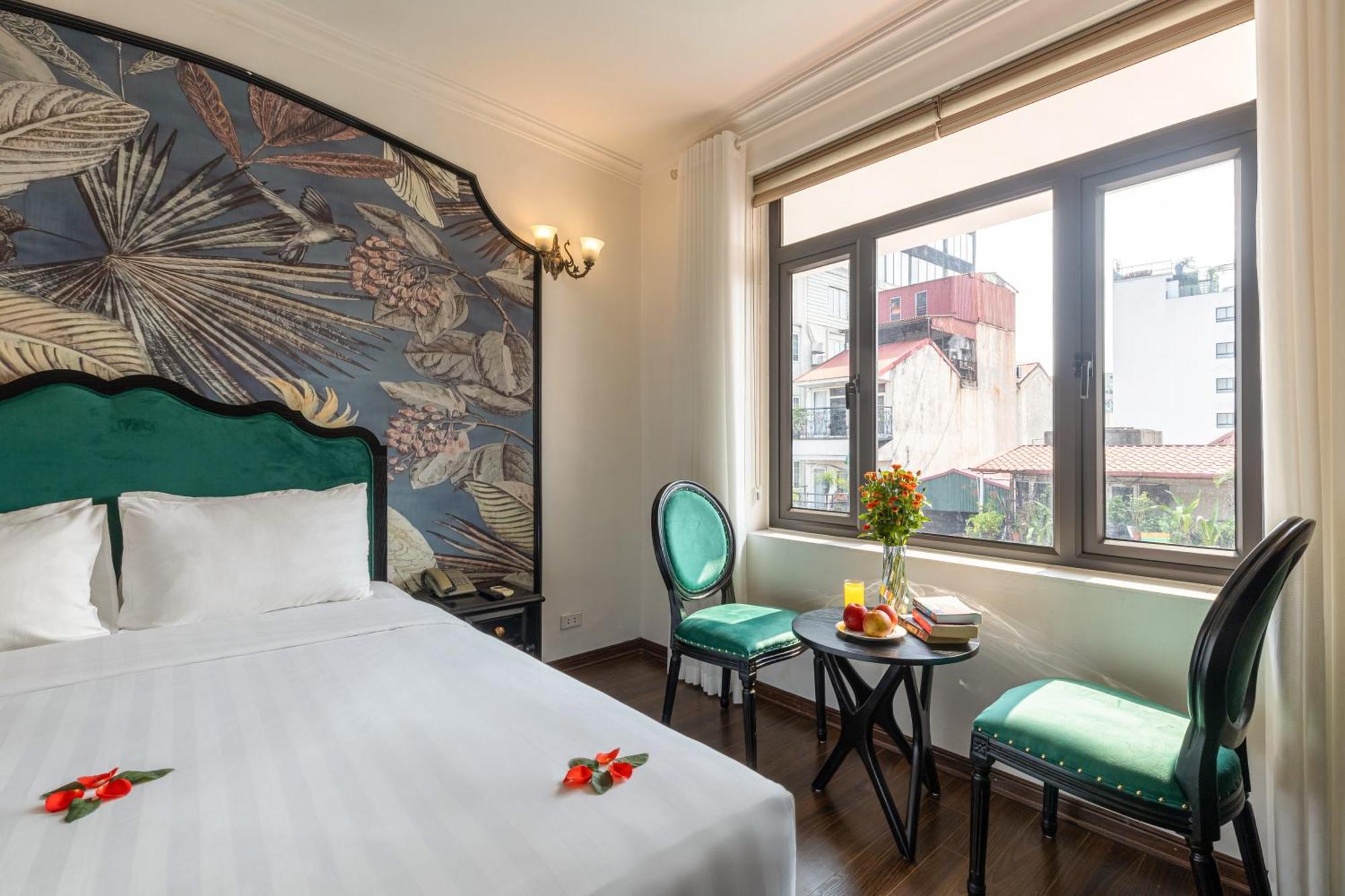 Deluxe Double or Twin Room