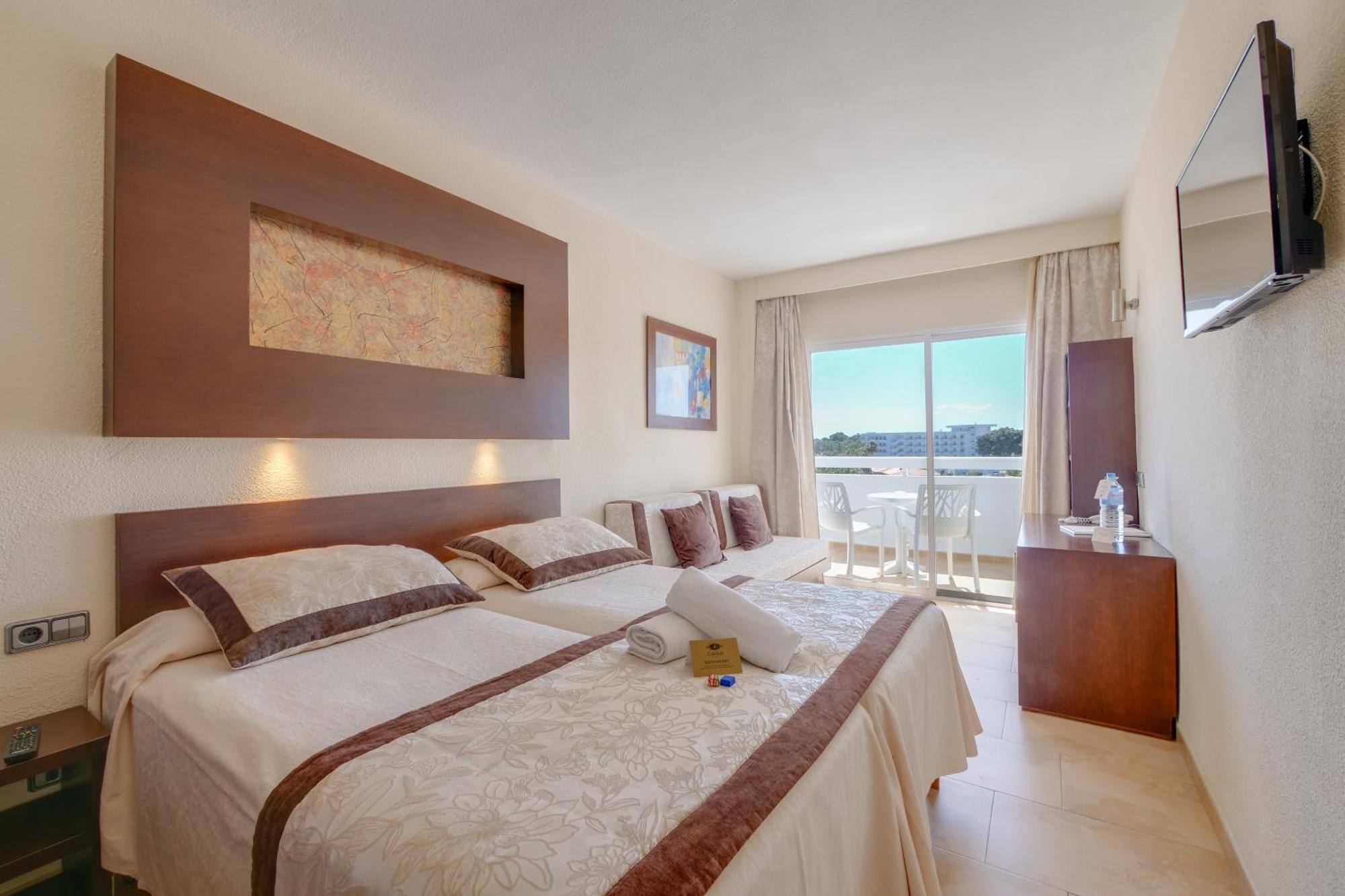 Double Room Side Sea View