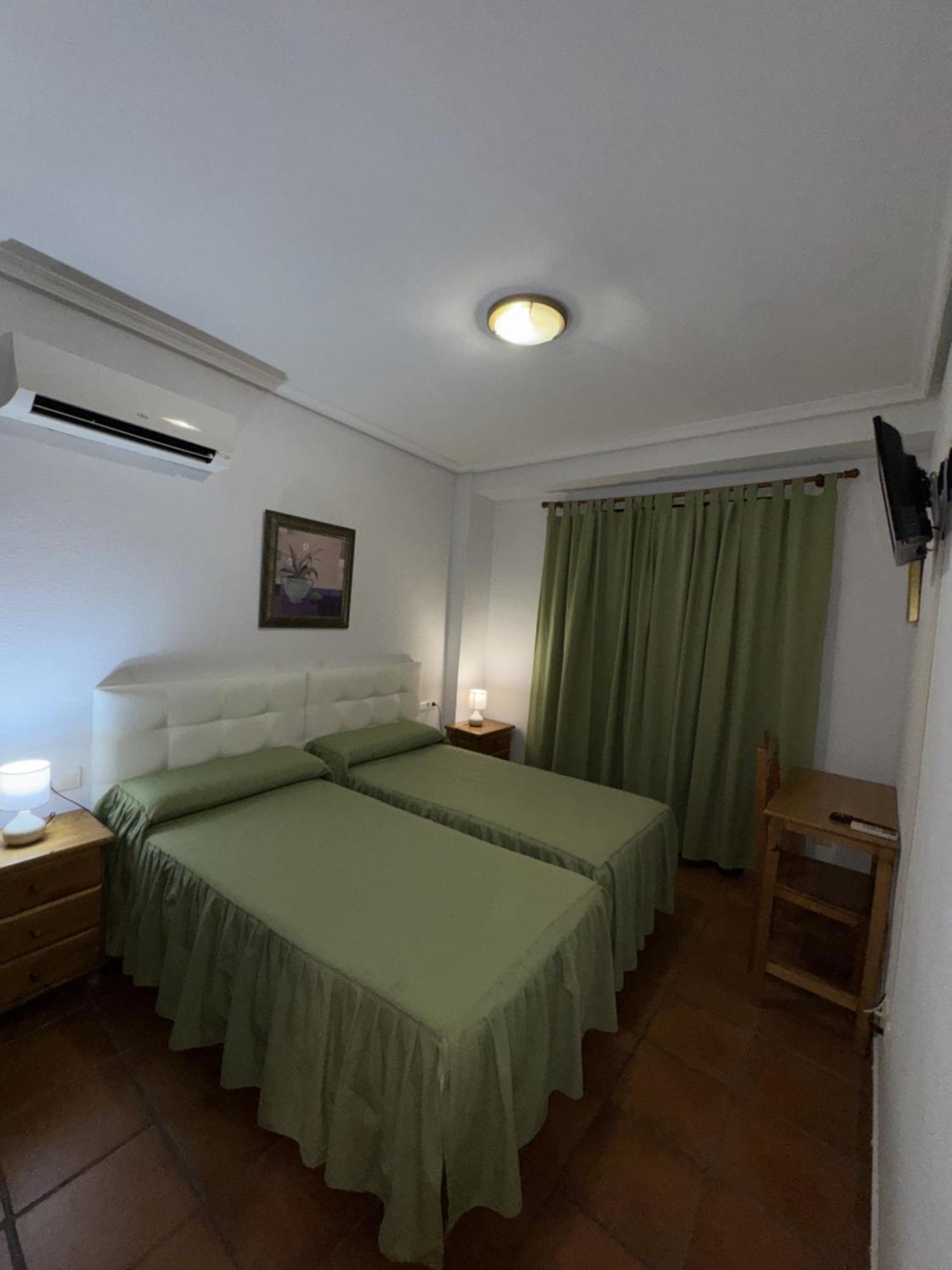 Budget Twin Room