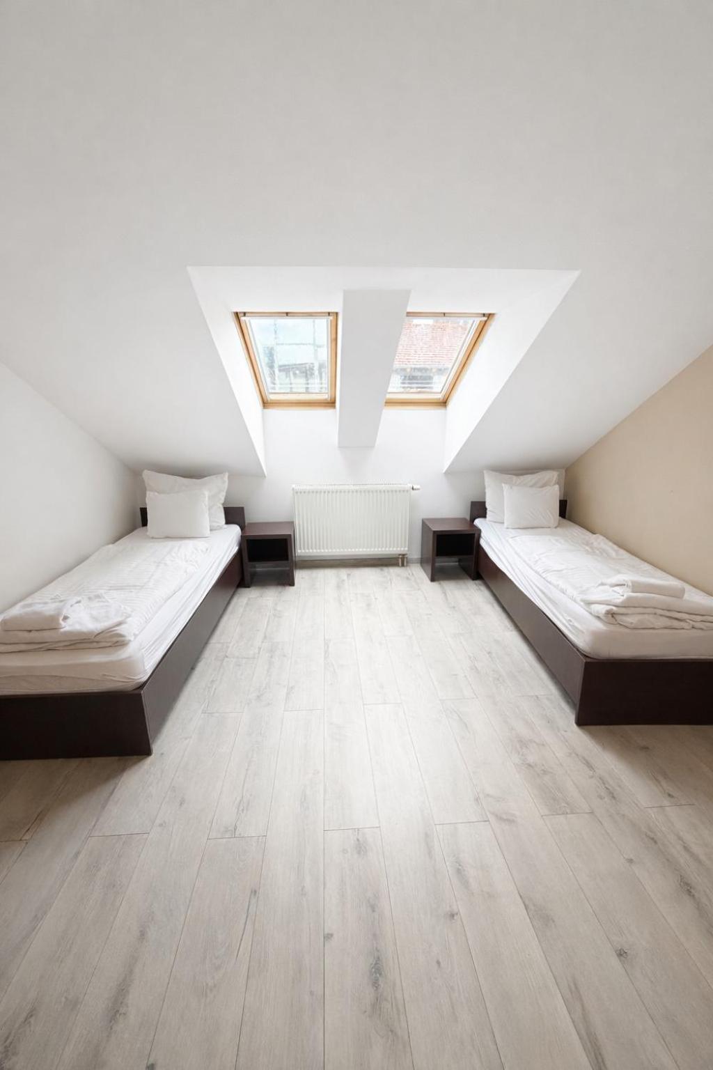 Deluxe Two-Bedroom Apartment Air-conditioning