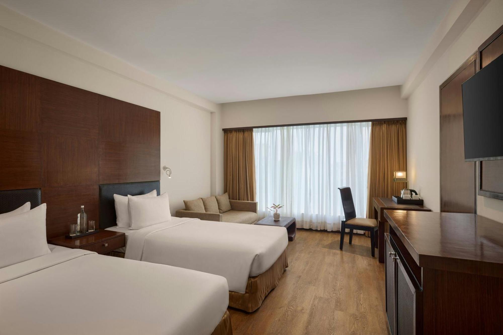 Winter Green Premium Twin Room with Limited View