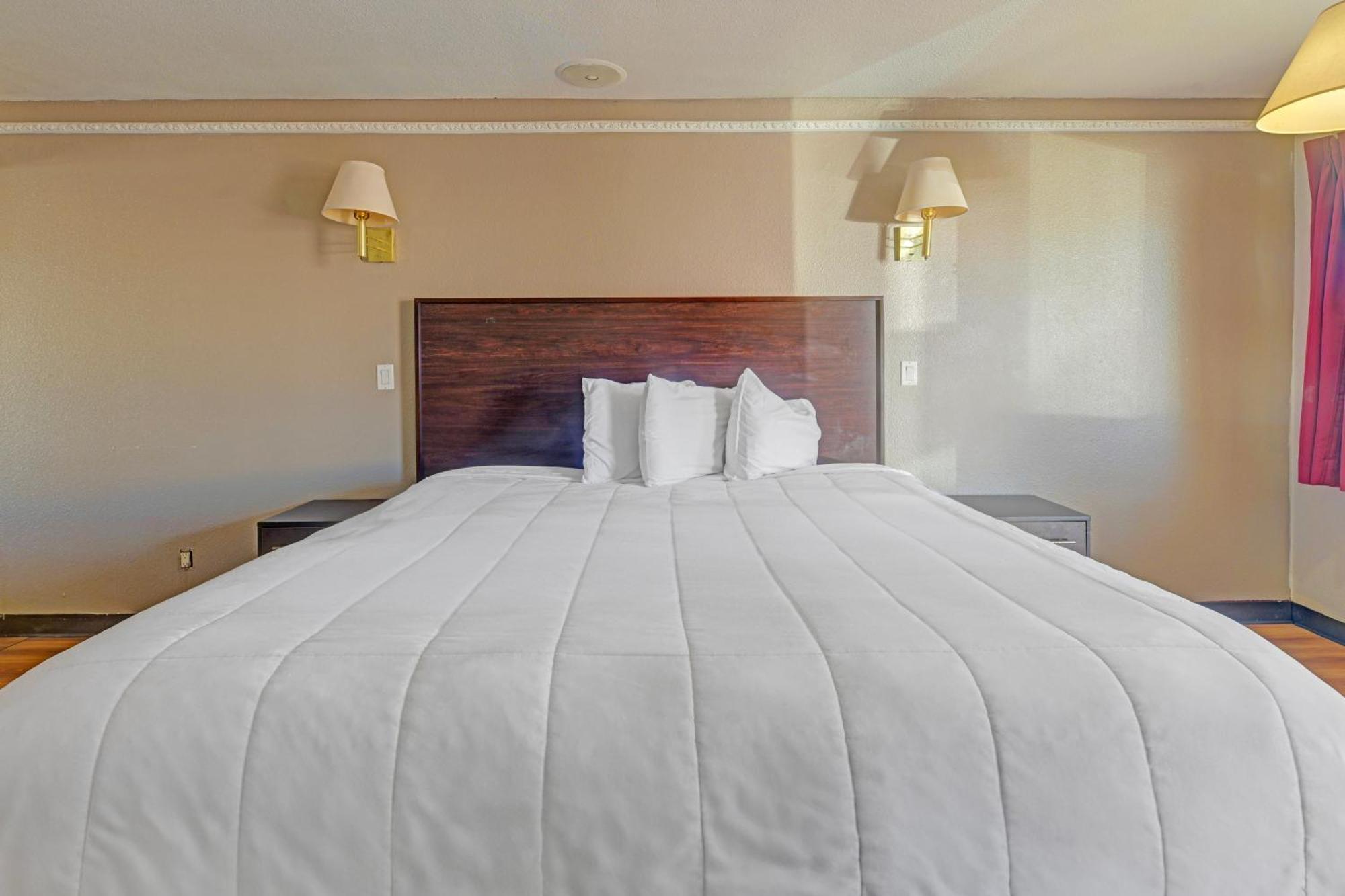 Suite King Bed Non Smoking