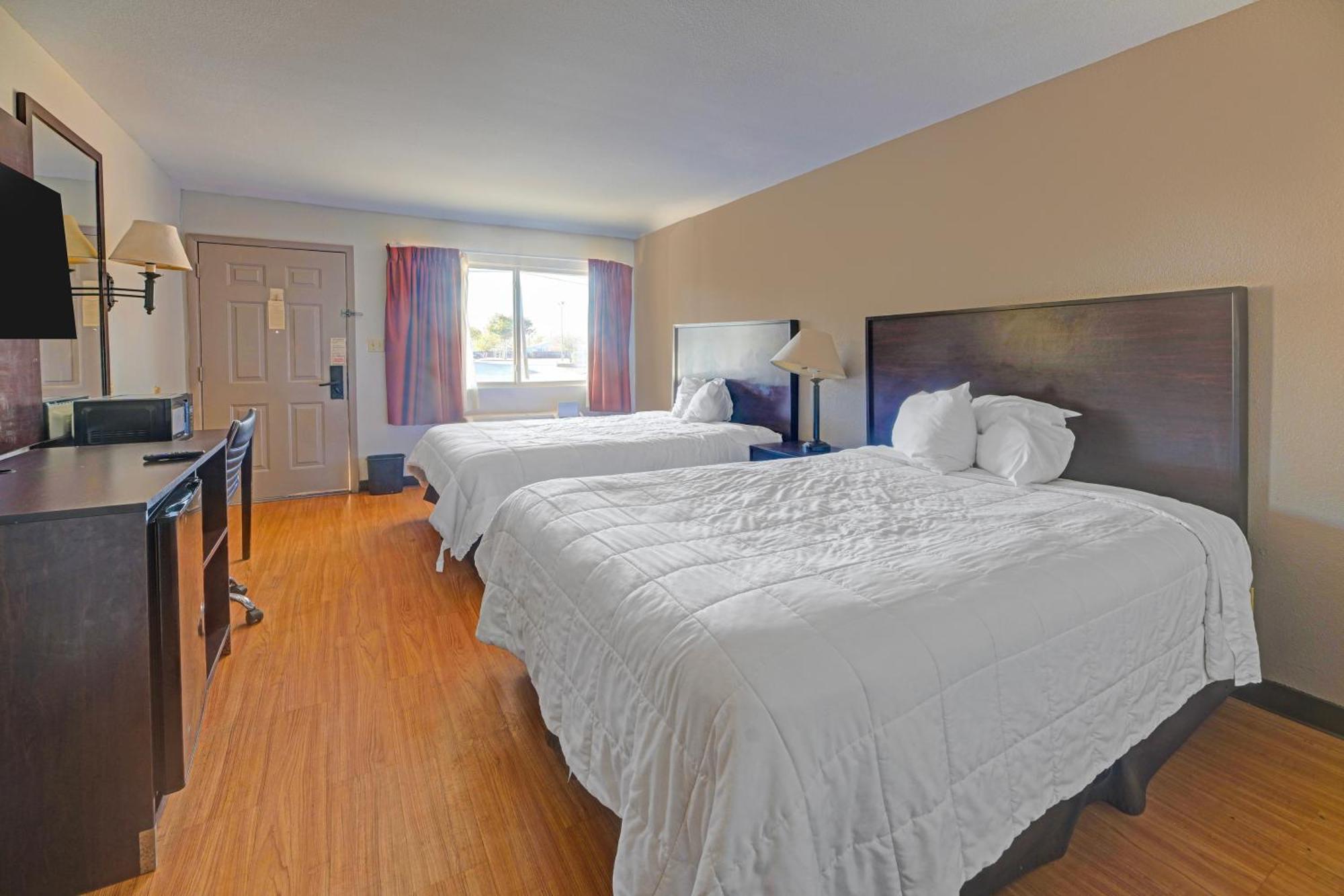 2 Queen Beds Non-Smoking