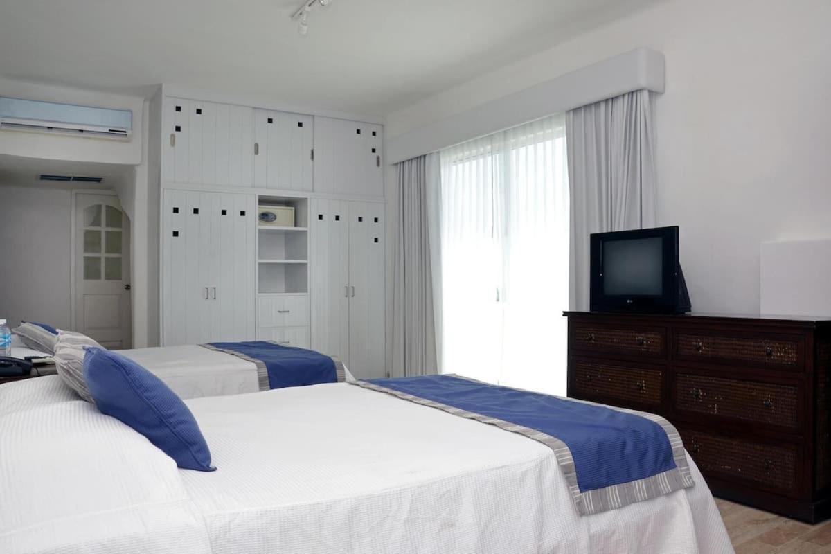 Quadruple Room Sea View