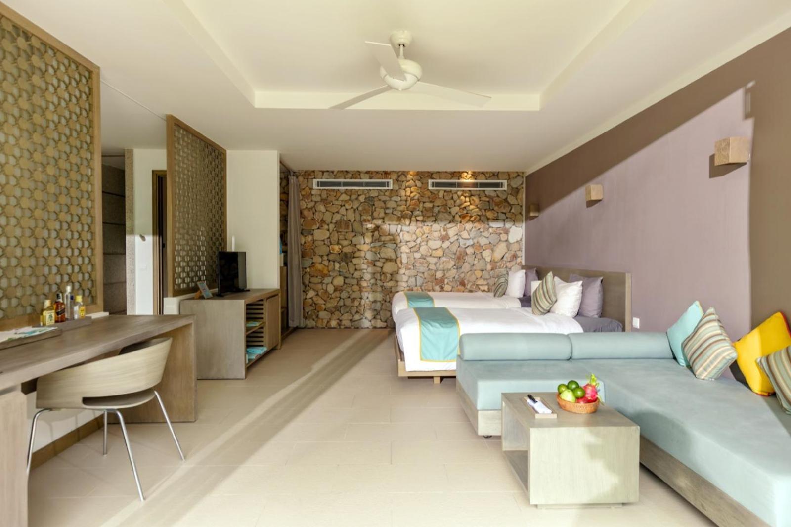 Garden View One-Bedroom Twin Room