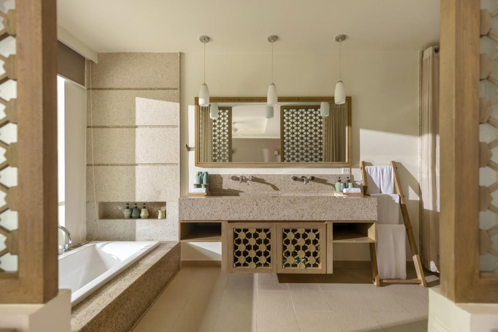Garden View One-Bedroom King