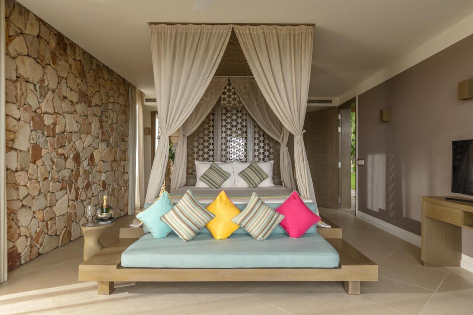 Beachfront Villa Private Pool