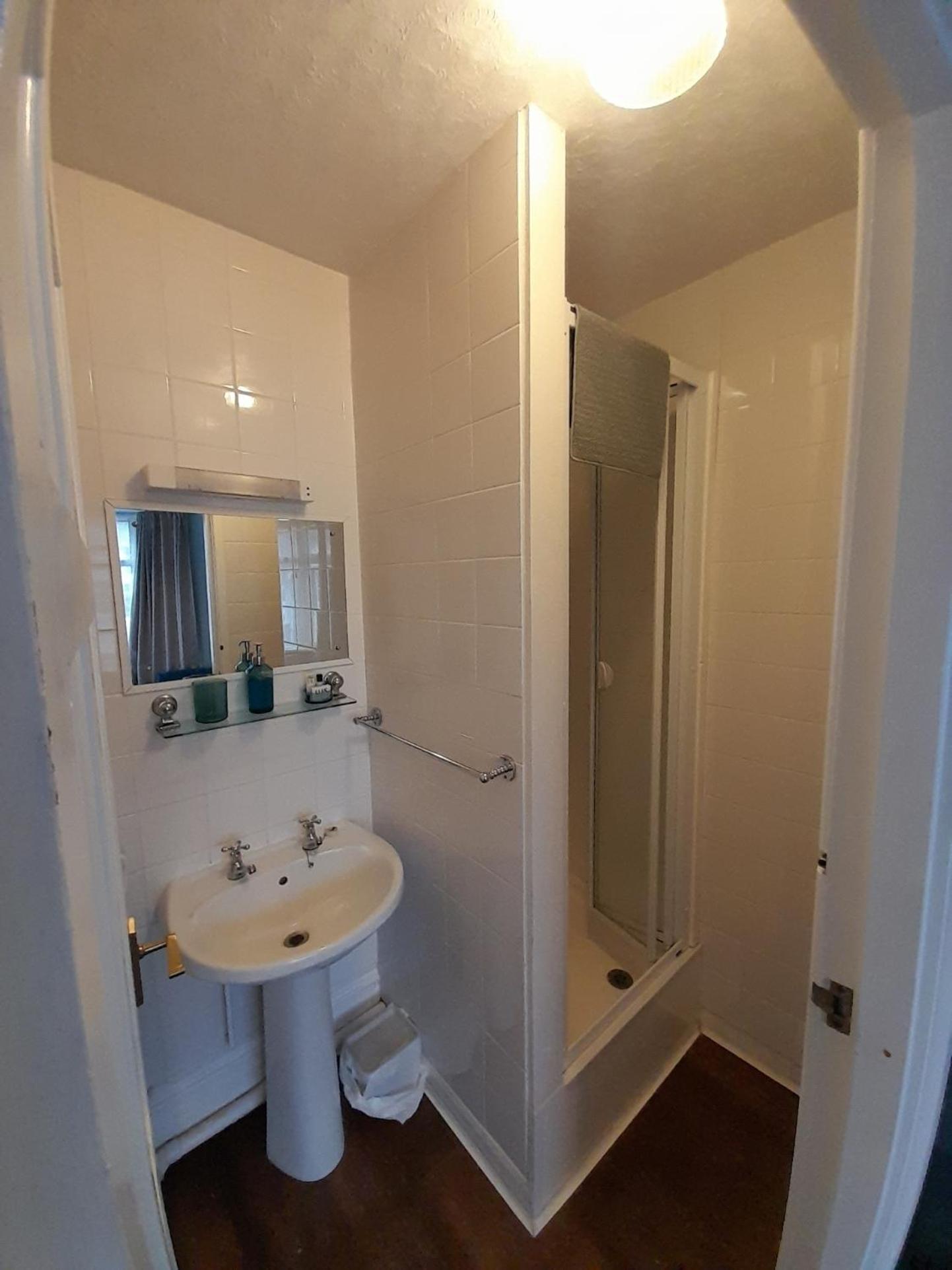 Basic Triple Room