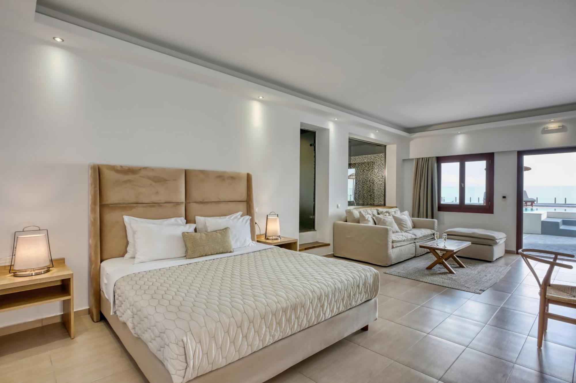 Suite Deluxe con Vasca Idromassaggio e Piscina Privata